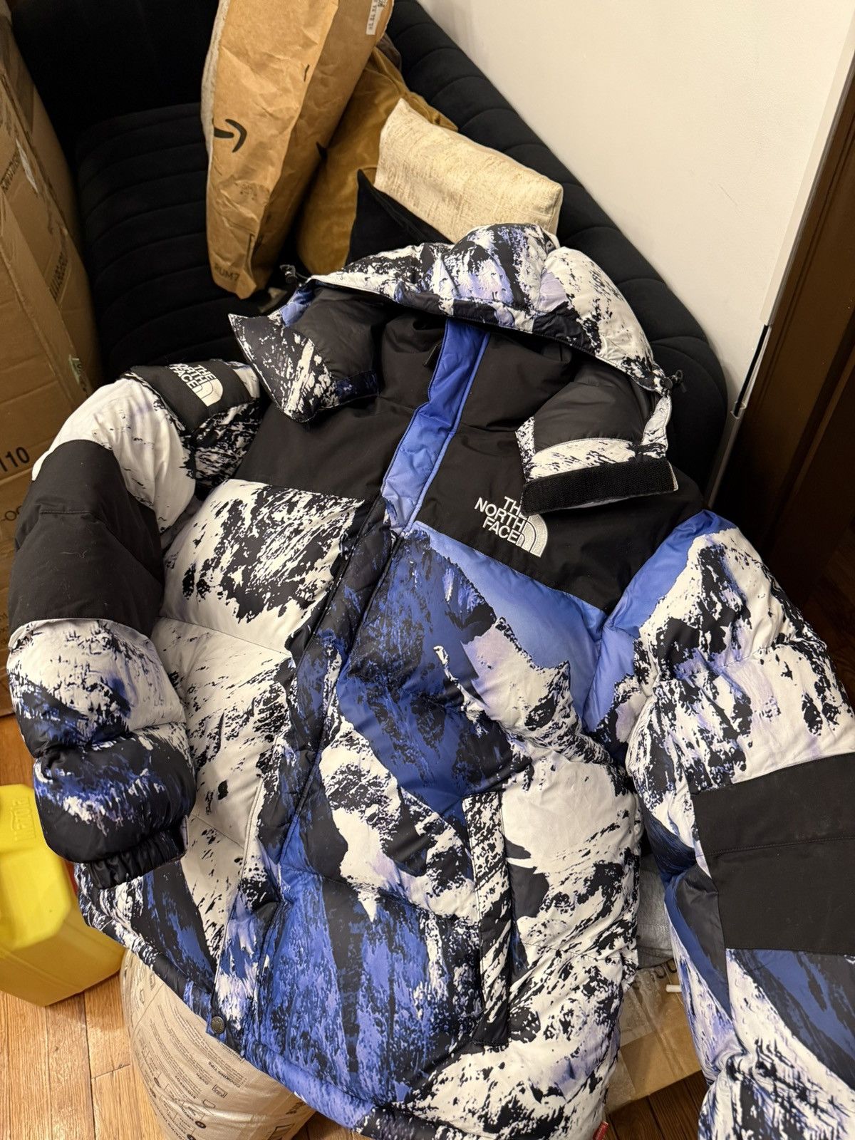 Supreme × The North Face The North Face x Supreme Baltoro Mountain Puffer Coat Size L Size US L / EU 52-54 / 3 - 21 Thumbnail