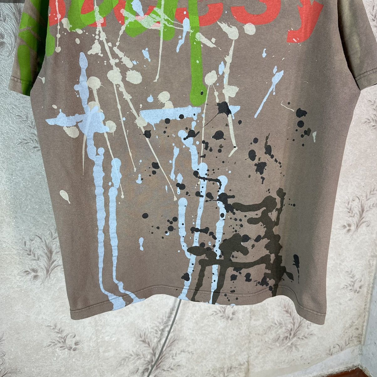 Stussy × Vintage Vintage Stussy T shirt 00s Grafity Beige Streetwear Skate L Size US L / EU 52-54 / 3 - 9 Thumbnail