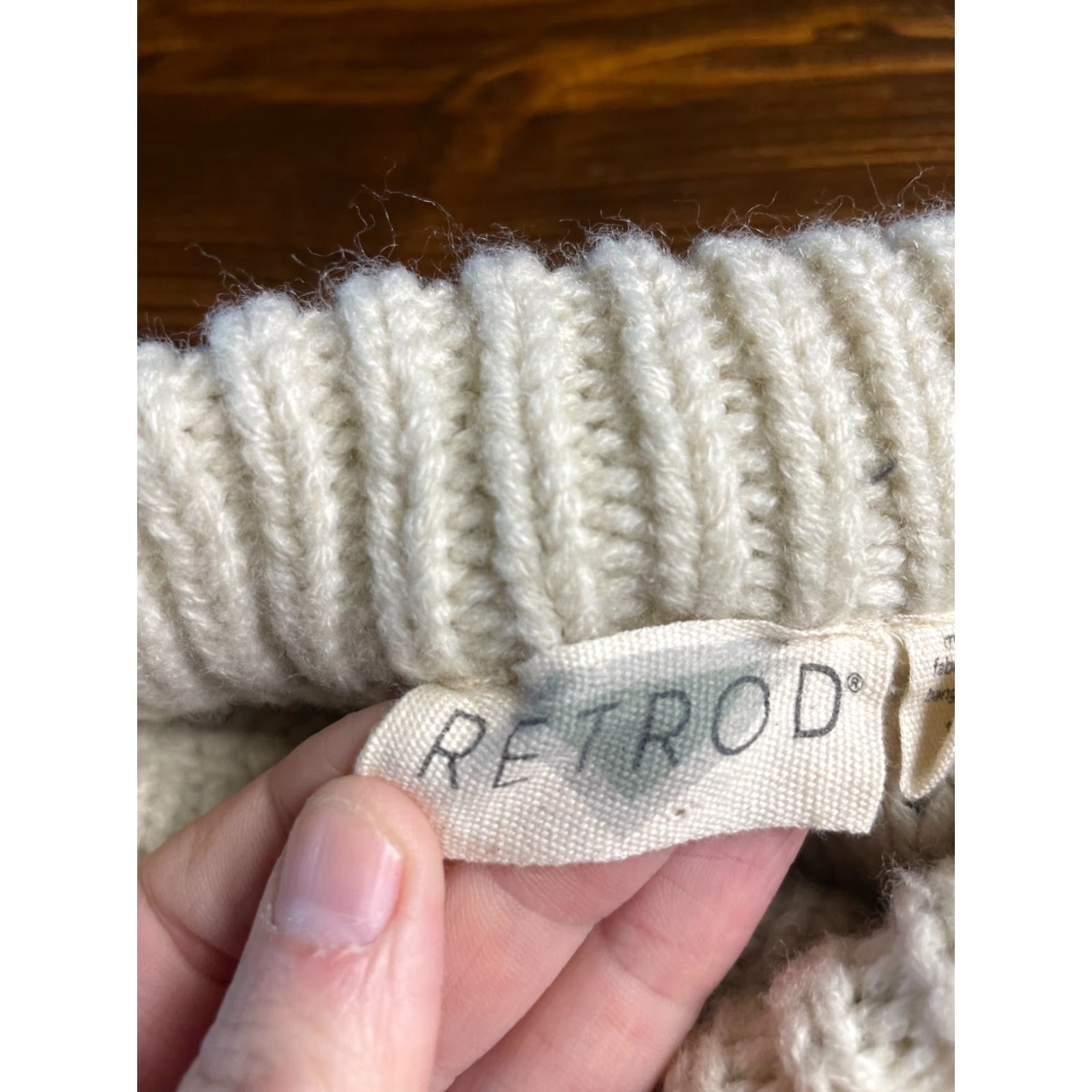 Vintage Retrod Sweater Women's Cream Black Size Small Petite Cable Knitted Ribbed Edges Size S / US 4 / IT 40 - 3 Thumbnail