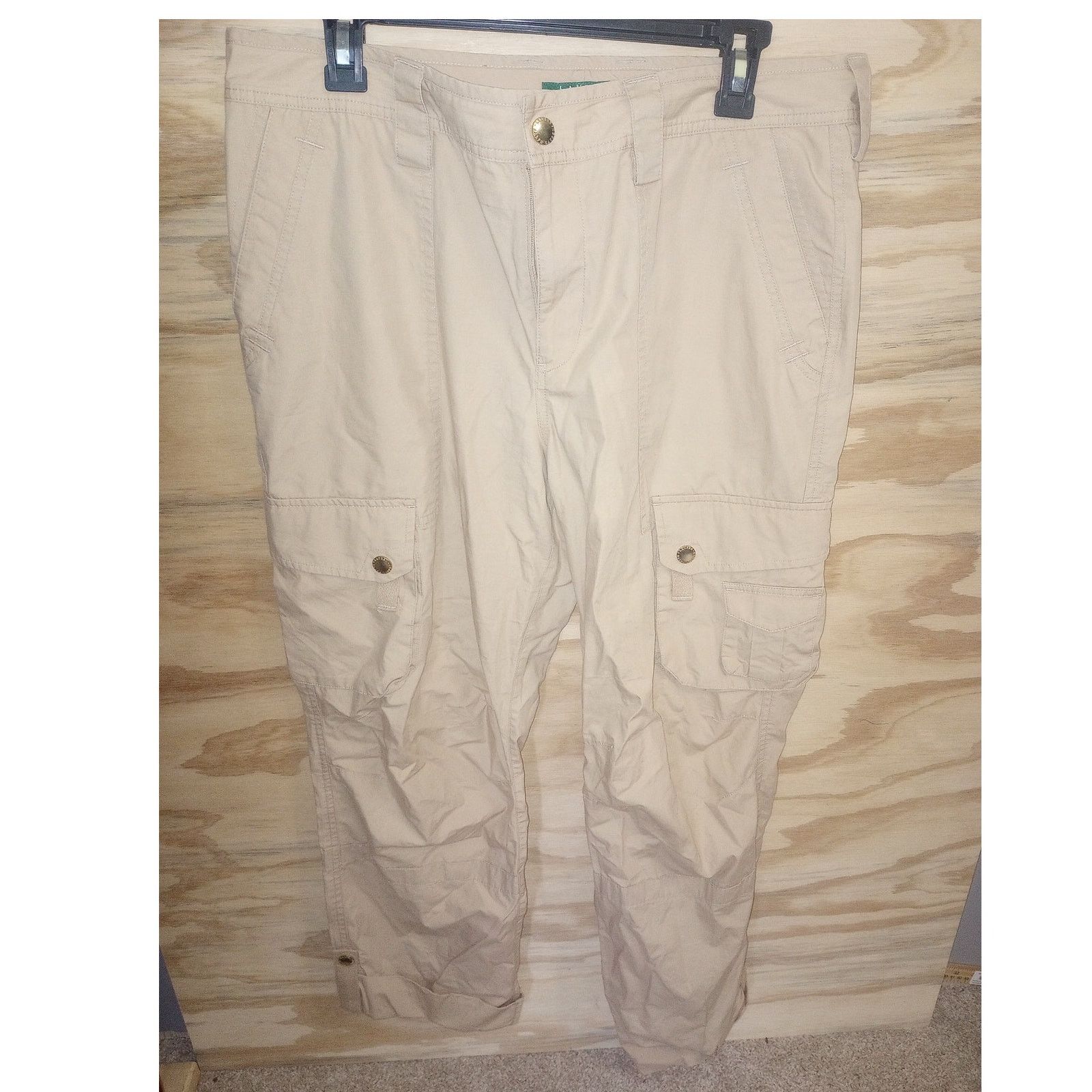 Lauren Ralph Lauren Women's Lauen Ralph Lauren Khaki Cargo Pants 12 Size 30" / US 8 / IT 44 - 1 Thumbnail