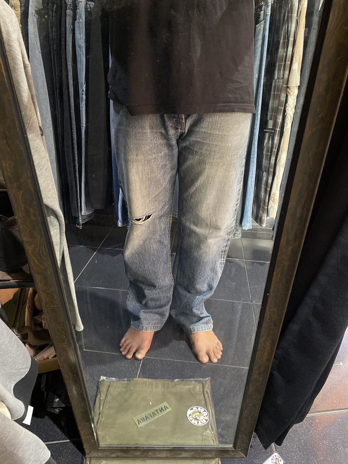 Levi's Rare Vintage💥 LEVIS 501 Big E Distressed Selvedge Jeans Size US 33 - 14 Thumbnail