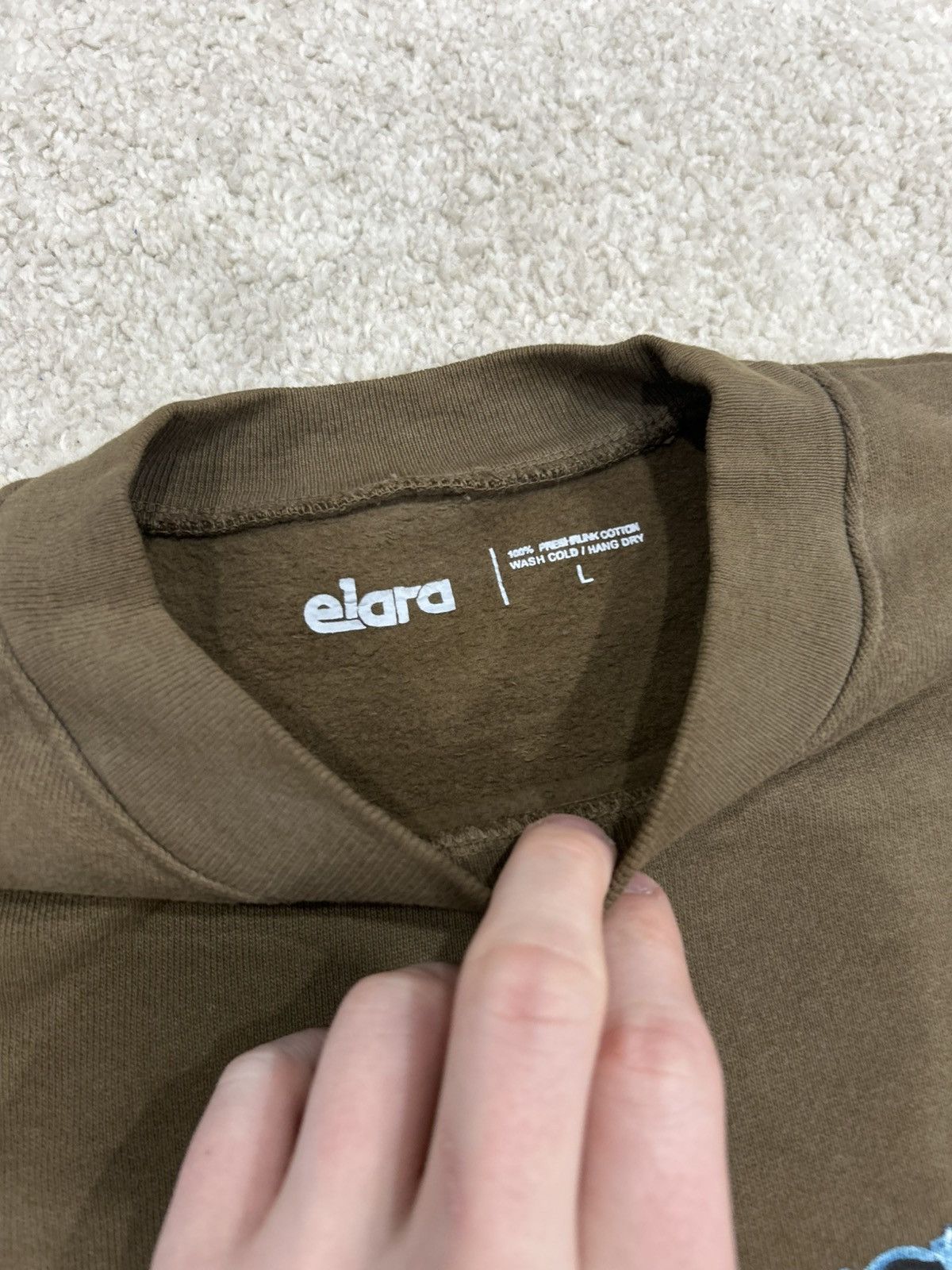 A24 Uncut gems back embroidery crewneck sweater BROWN LARGE A24 Size US L / EU 52-54 / 3 - 4 Thumbnail
