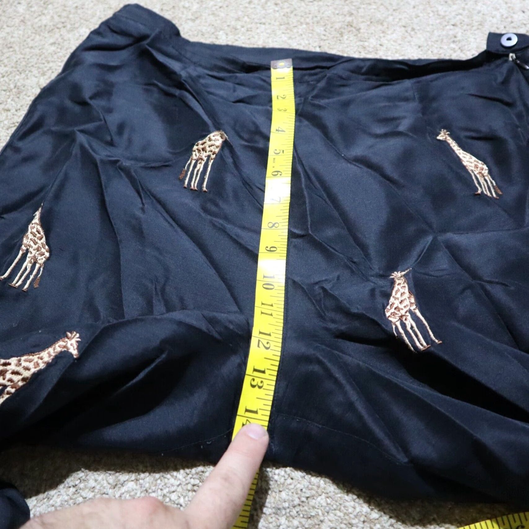 Vintage SILKLAND Women's Black 100% Silk Embroidered Giraffe Crop Pants Size 14 Size 36" / US 14 / IT 50 - 5 Thumbnail