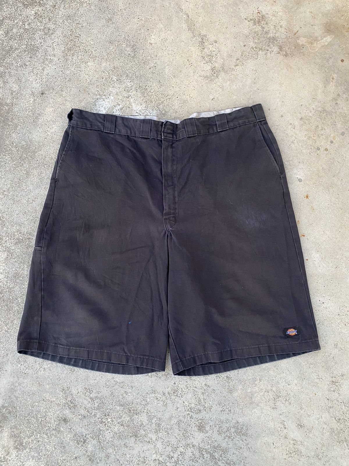 Dickies × Vintage Vintage Dickies Faded Black Shorts Jorts Baggy Size US 40 / EU 56 - 1 Thumbnail