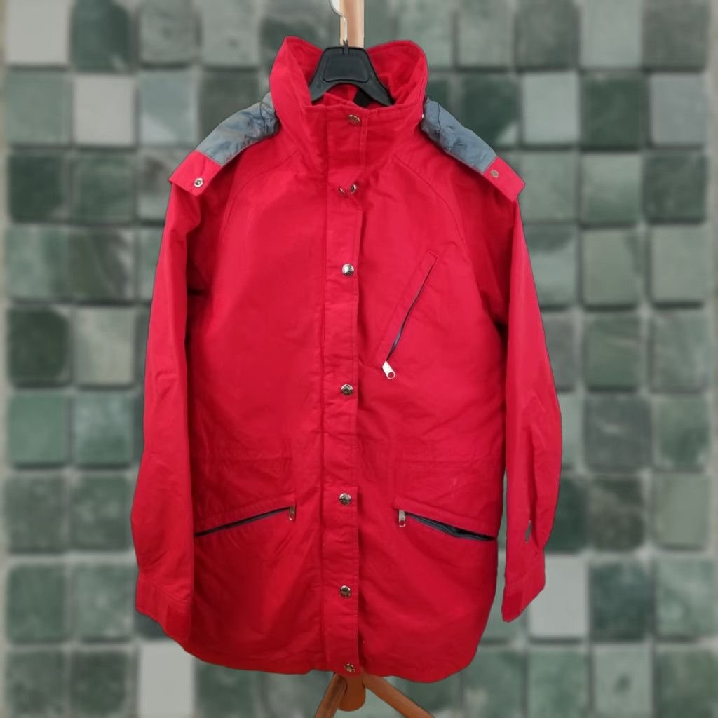 The North Face VINTAGE The North Face MOUNTAIN JACKET WOMEN'S RED GORE-TEX HOOD SZ MIDDLE? Size M / US 6-8 / IT 42-44 - 1 Thumbnail