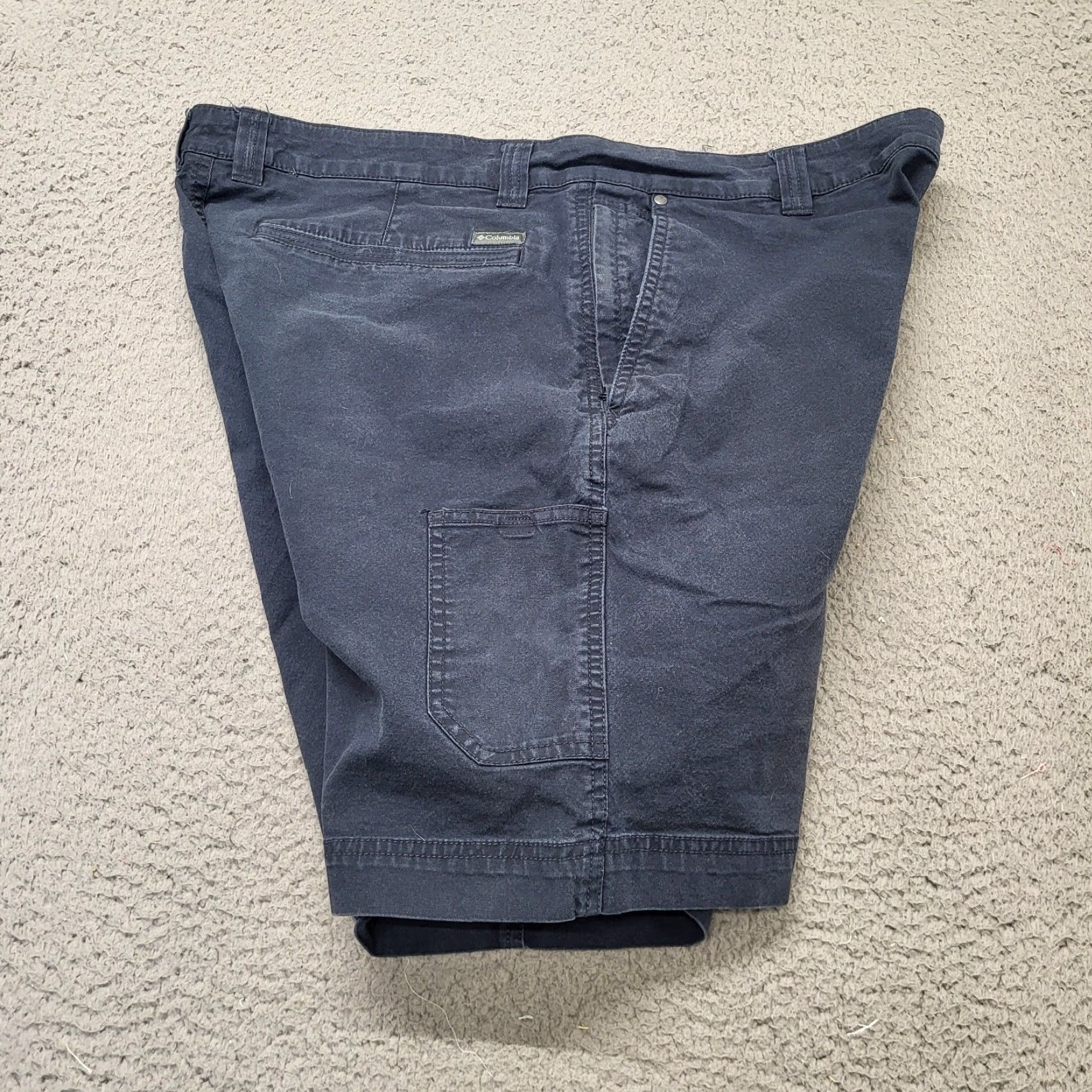 Vintage Columbia Shorts Men 38 Navy Blue Multi Pocket Utility Golf Sportswear Casual Chino Regular with Pockets Mens Size US 38 / EU 54 - 4 Thumbnail