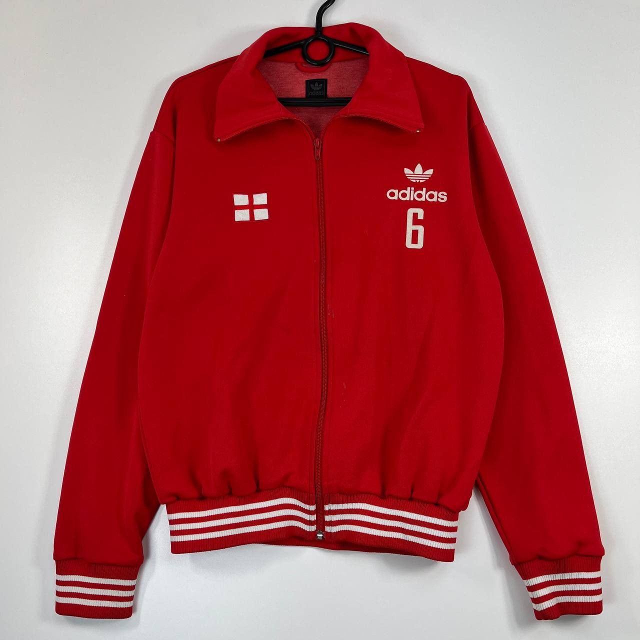 Adidas Adidas Originals England Track Jacket Red Vintage Size M Size US M / EU 48-50 / 2 - 1 Thumbnail