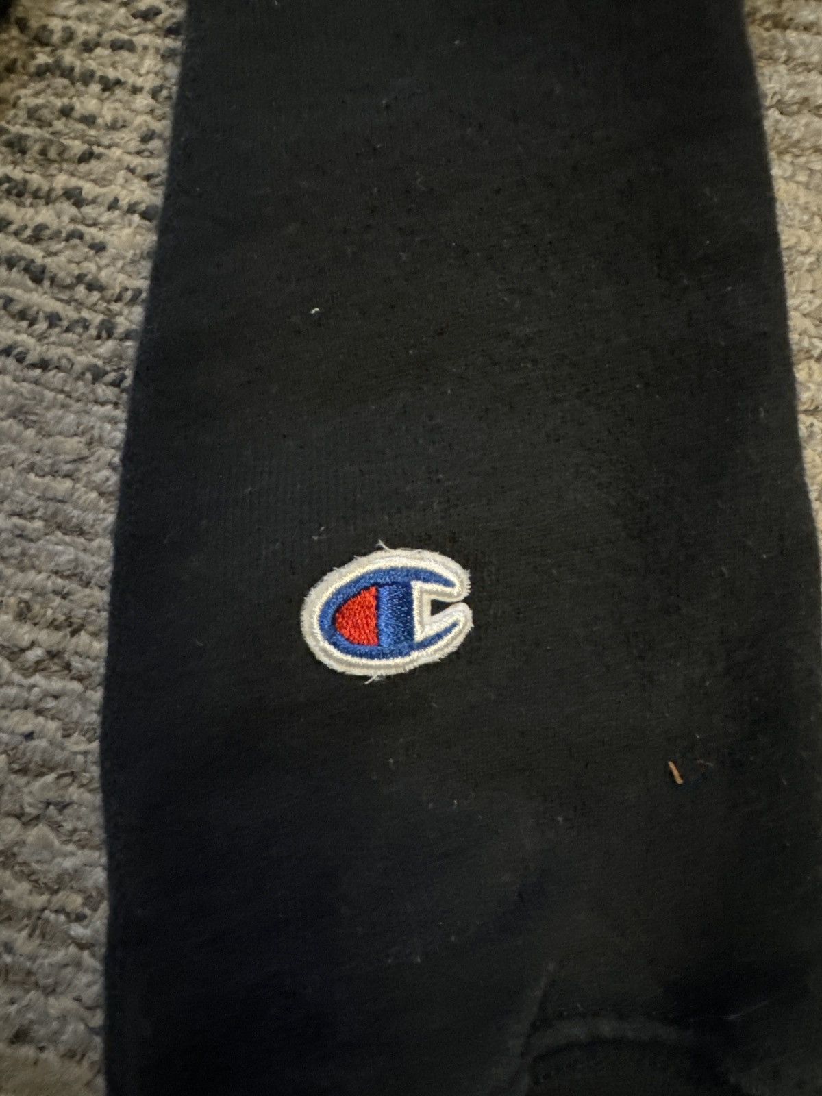 Champion × Vintage REVERSE WEAVE VINTAGE CHAMPION HOODIE Size US S / EU 44-46 / 1 - 3 Thumbnail