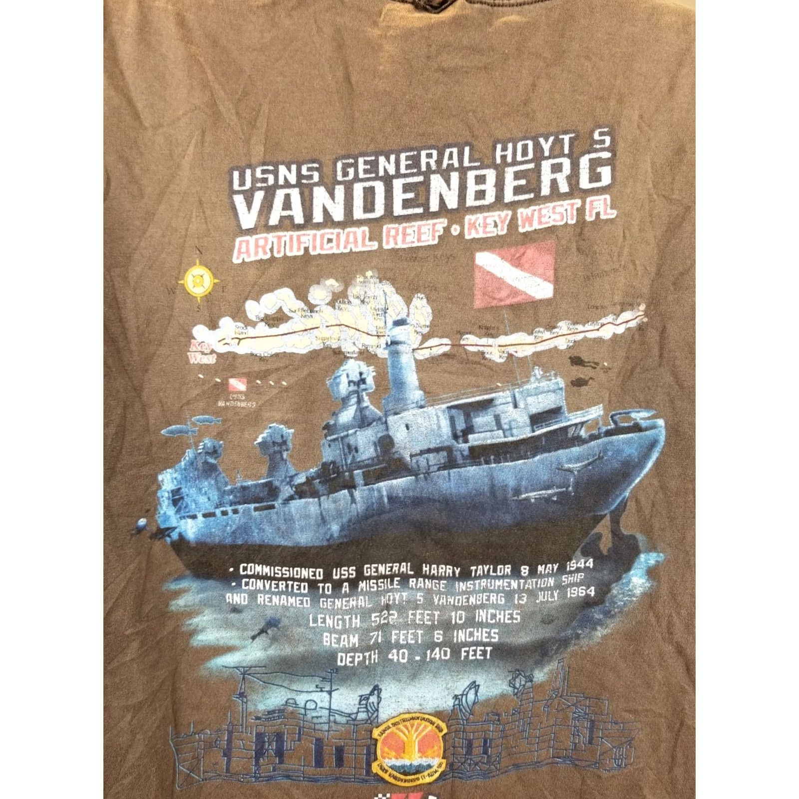 Vintage VINTAGE USNS GENERAL HOYT S VANDENBERG GRADIANT SUN FADED WORN T-SHIRT SZ L Shirt Mens Black 50s 60s Retro Grunge USA T-Shirt Size US L / EU 52-54 / 3 - 2 Thumbnail