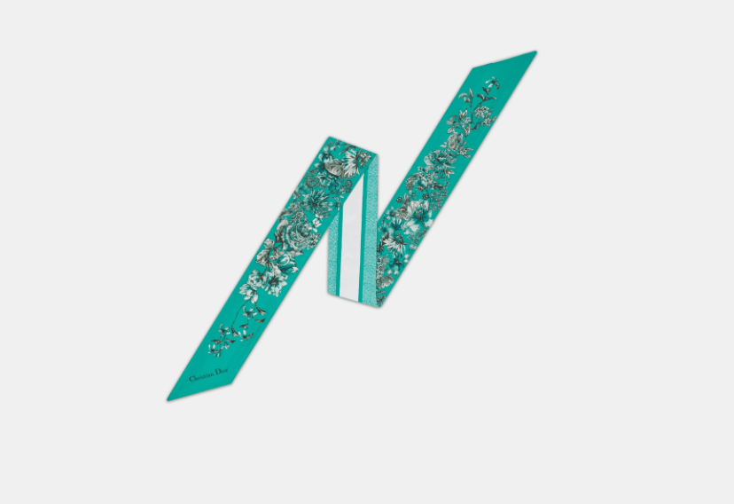 Dior o1w1db10424 Size: OS D-Floral Mitzah Scarf in Green Size ONE SIZE - 2 Thumbnail