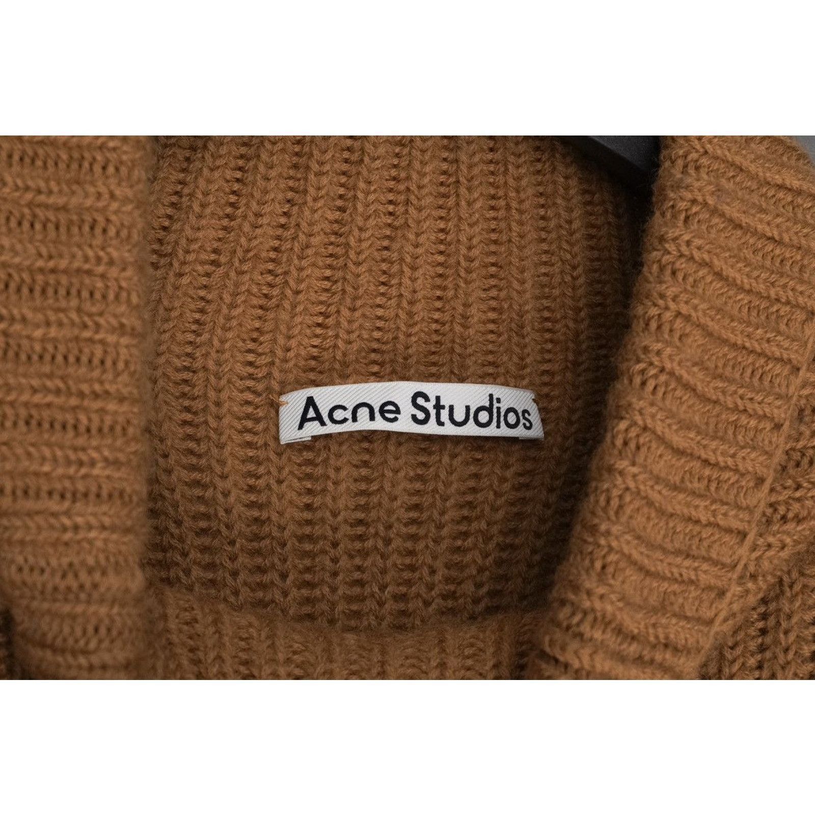 Acne Studios Acne studios brown wool oversized turtleneck sweater Size US L / EU 52-54 / 3 - 6 Thumbnail