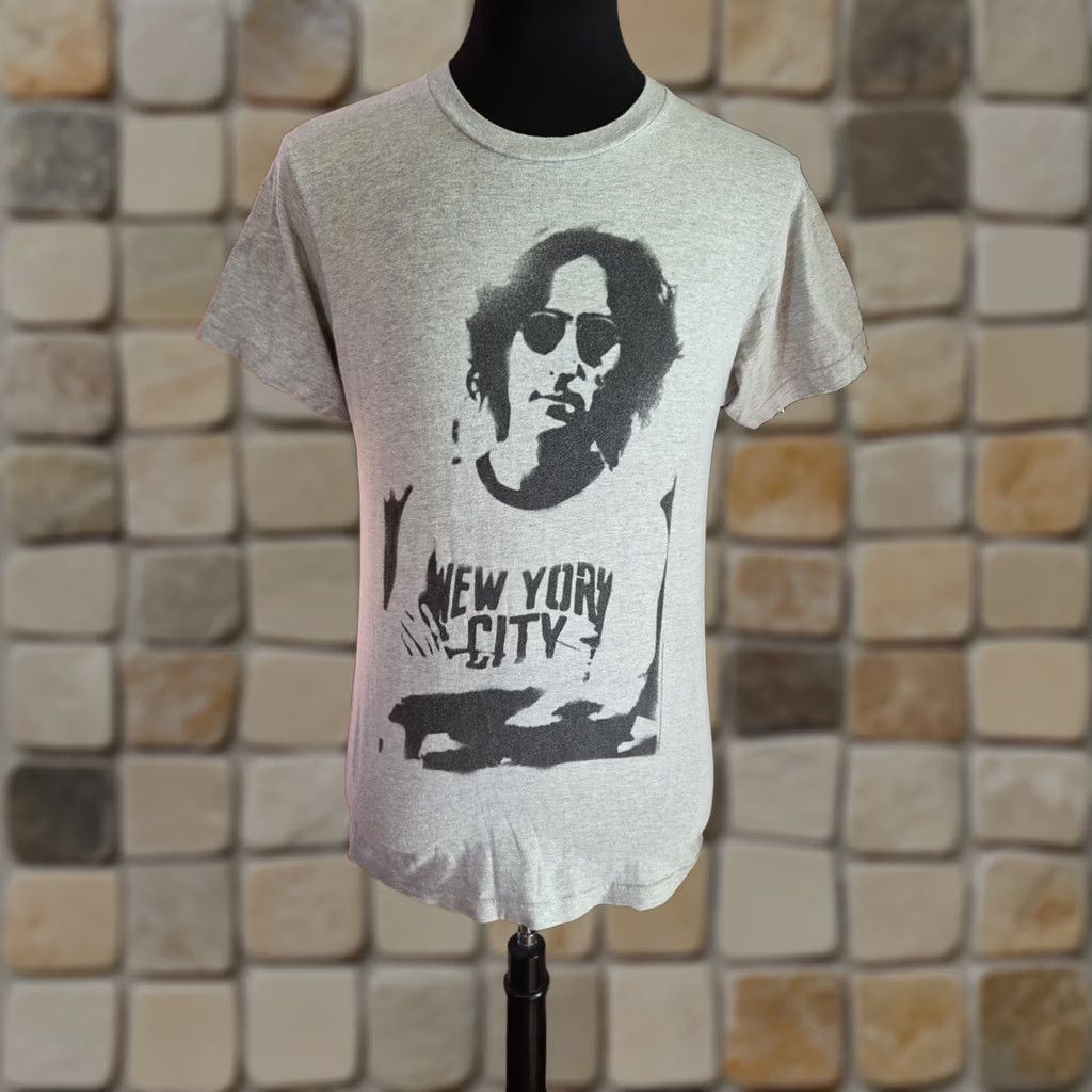Olive John Lennon T Shirt Mens Medium Gray New York City Beatles Crew Live Nation Music Rock City Size US M / EU 48-50 / 2 - 1 Thumbnail