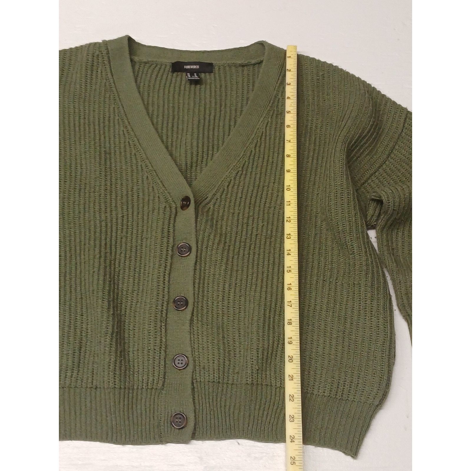 Forever 21 Forever 21 (Medium) Green Button Long Knitted Sweatshirt Size M / US 6-8 / IT 42-44 - 2 Thumbnail