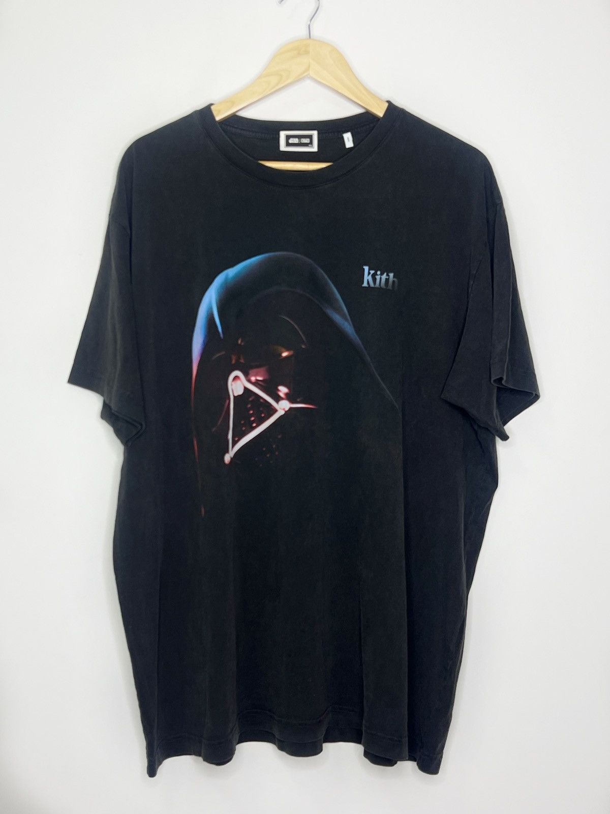 image of Kith For Star Wars Vader Helmet Vintage Tee in Black, Men's (Size 2XL)