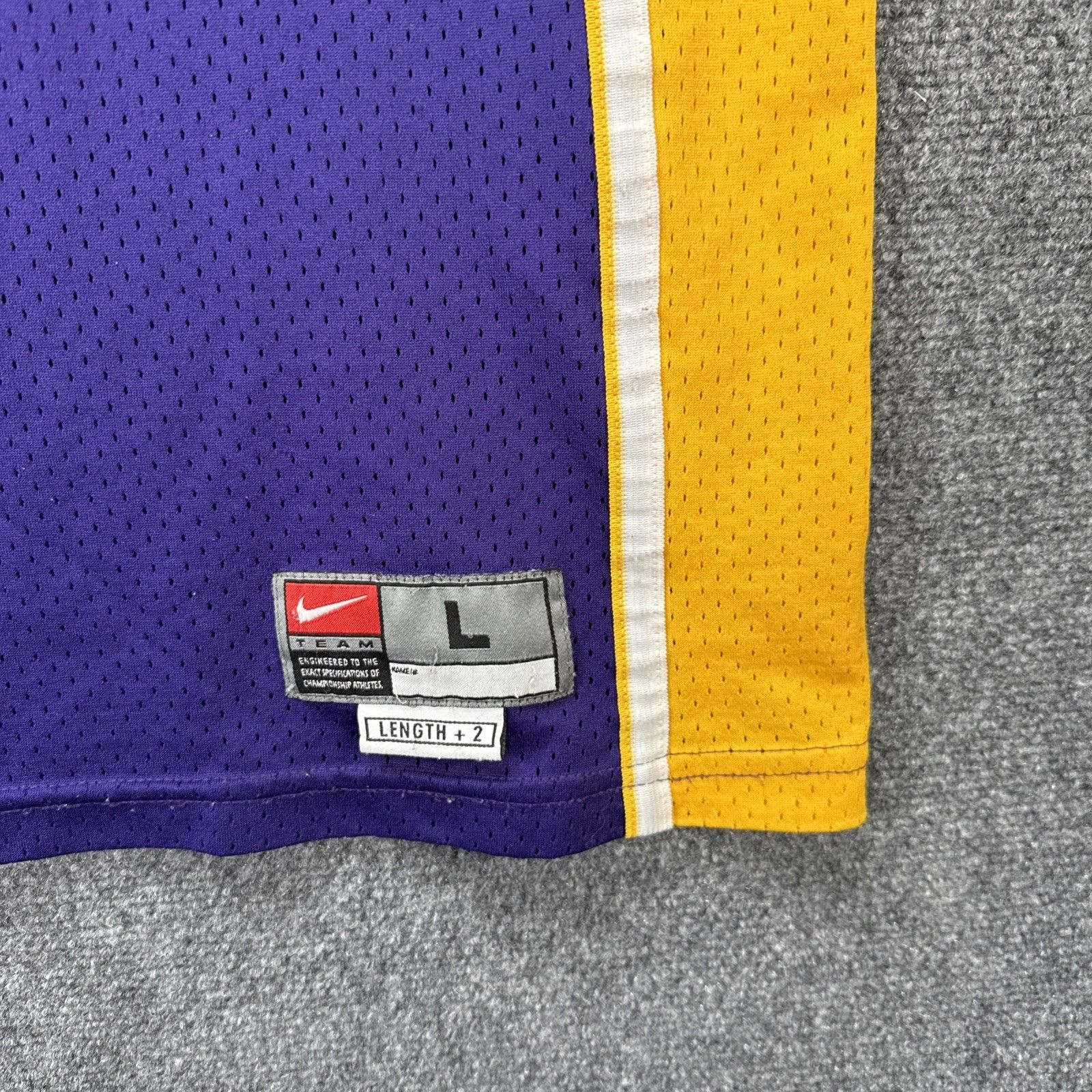 NBA × Nike × Vintage Vintage Los Angeles Jersey Mens Large Purple Nike Shaquille Size US XL / EU 56 / 4 - 4 Thumbnail