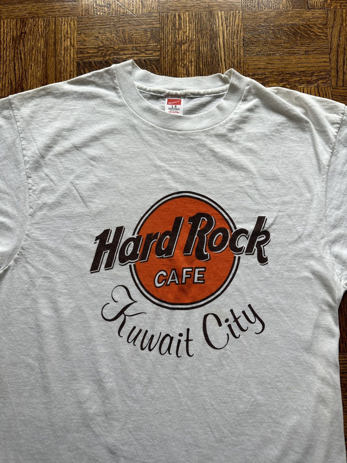 Hard Rock Cafe Vintage 80s Hard Rock Cafe Kuwait City Graphic Tee Size US M / EU 48-50 / 2 - 2 Thumbnail