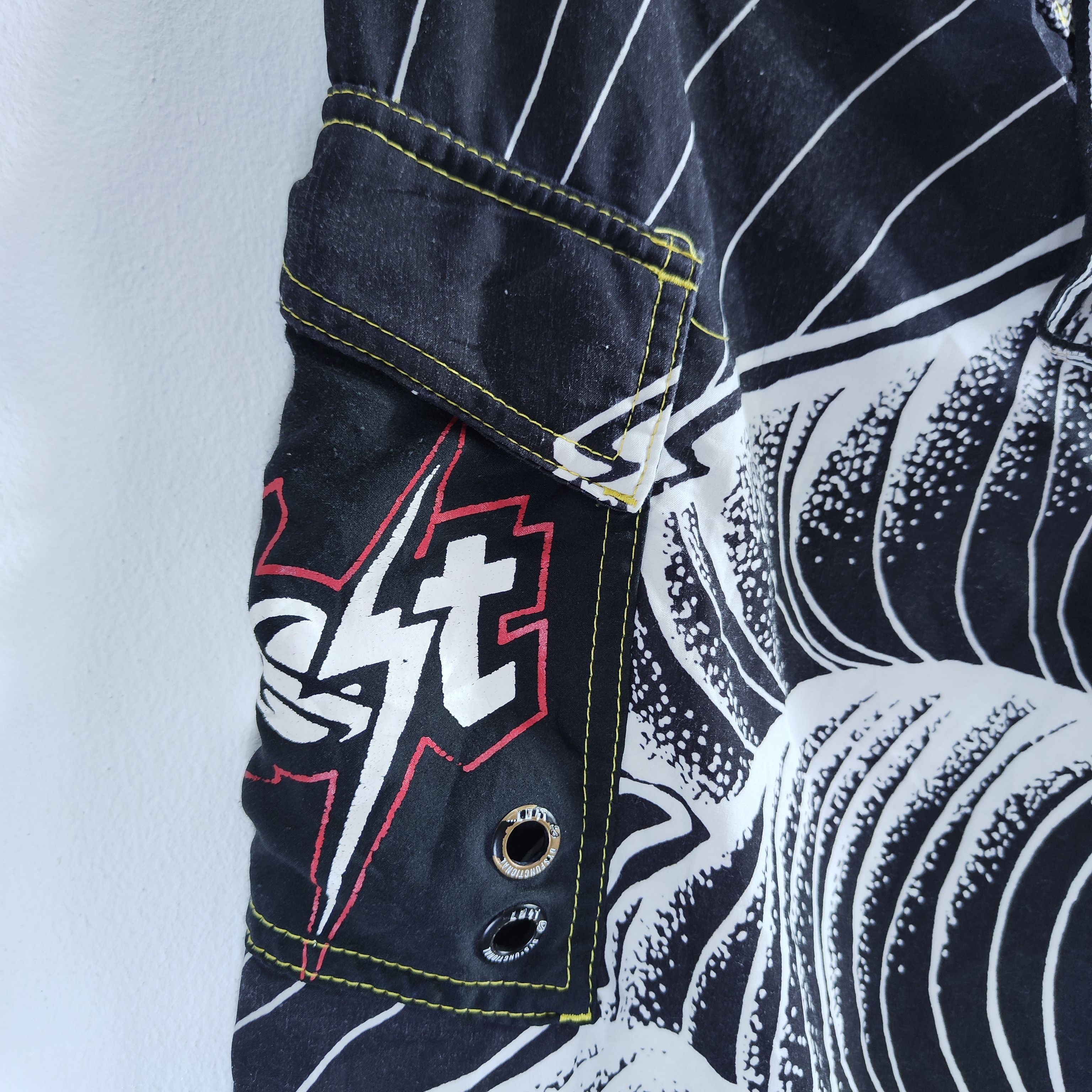 Lost Enterprises Lost Enterprises Board short Y2k Japan Samurai Size US 32 / EU 48 - 3 Thumbnail