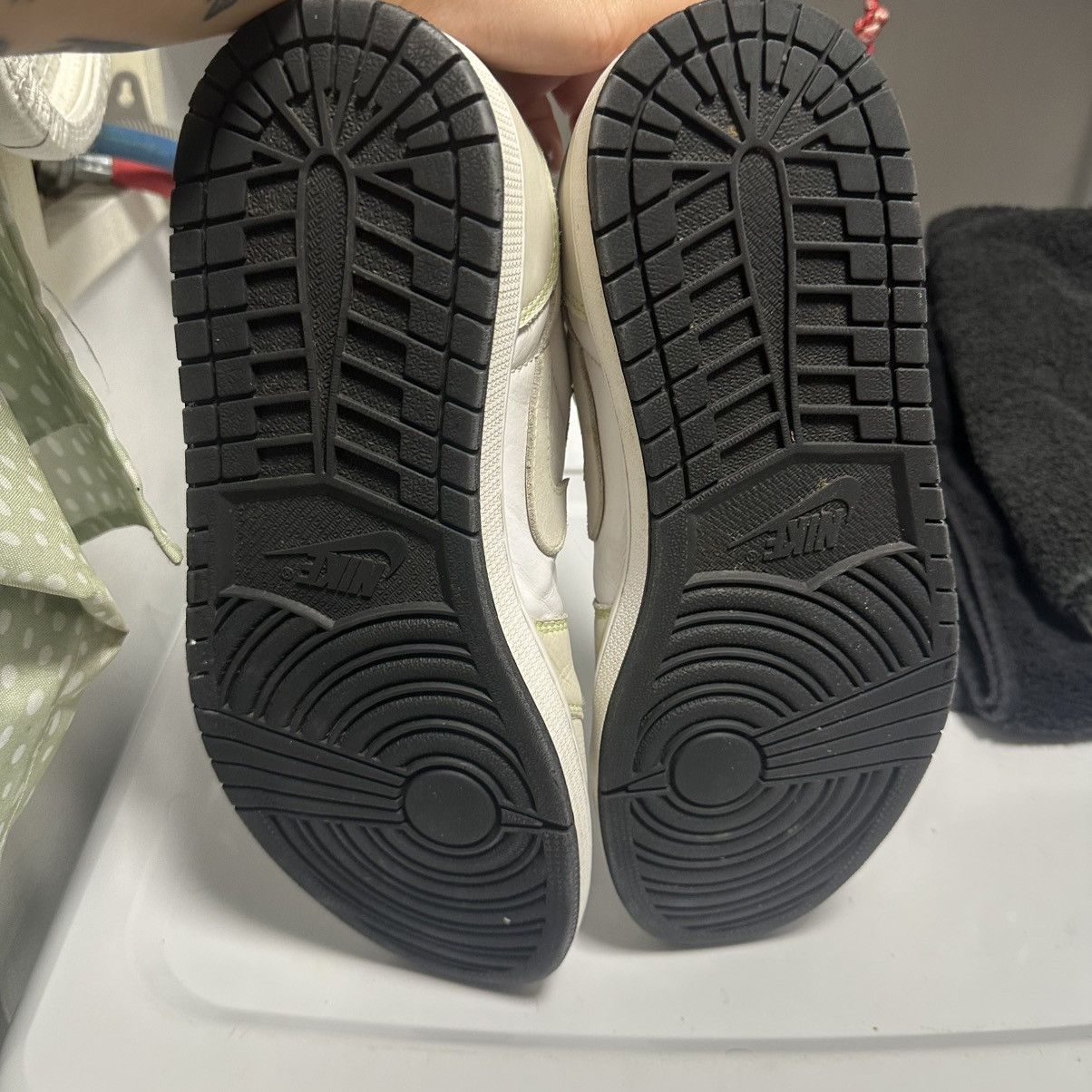 Jordan Brand Nike Air Jordan 1 Retro Low OG "GHOST GREEN" (DM7837-103) Size US 12 / EU 45 - 10 Thumbnail