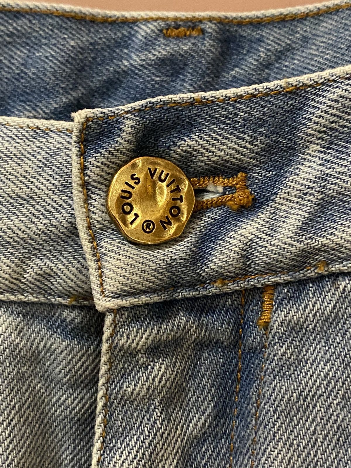 Louis Vuitton Louis Vuitton blue washed slim denim jeans 30 Size US 30 / EU 46 - 4 Thumbnail