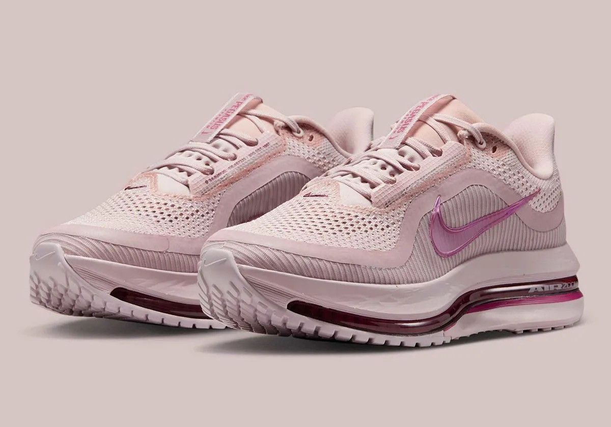 Nike Nike Pegasus Premium Size US 7 / IT 37 - 1 Thumbnail