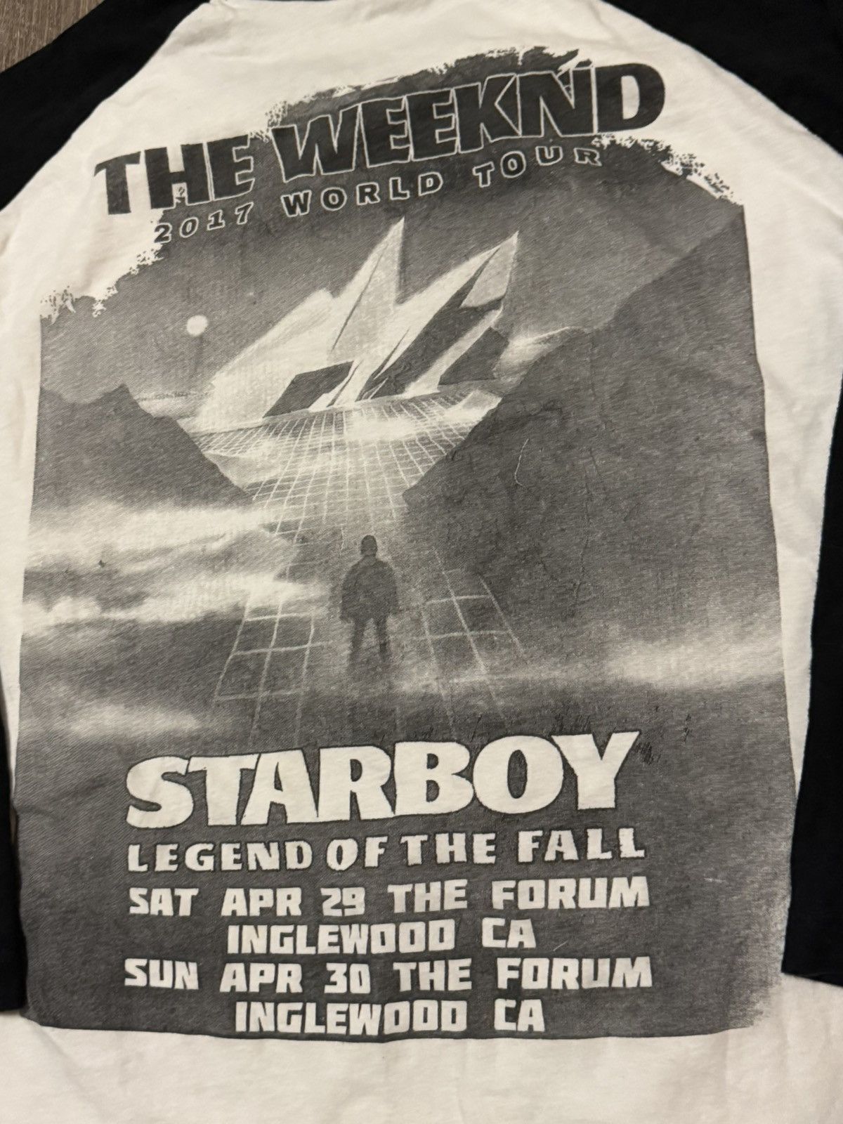 The Weeknd The Weeknd Starboy World Tour Shirt size Large Size US L / EU 52-54 / 3 - 4 Thumbnail