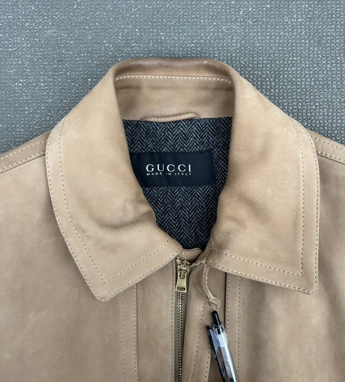 Gucci Gucci tom ford era suede collared jacket Size US S / EU 44-46 / 1 - 3 Thumbnail