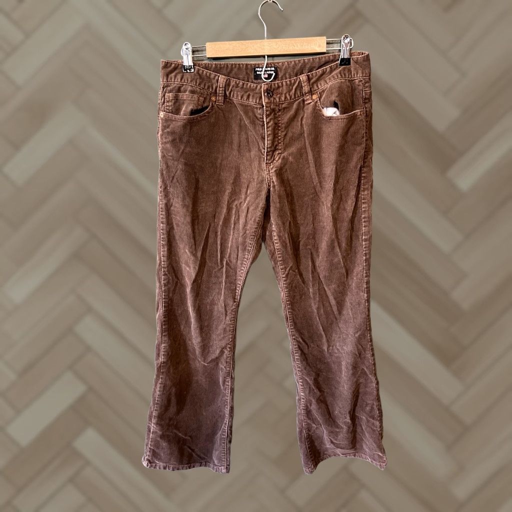 Polo Ralph Lauren VINTAGE Polo Ralph Lauren Women's Brown Corduroy Straight Leg Pants 10 x 30 Pants Brown Polo Ralph Lauren Women's Corduroy Chino Straight 10 Mens? Size 32" / US 10 / IT 46 - 1 Thumbnail