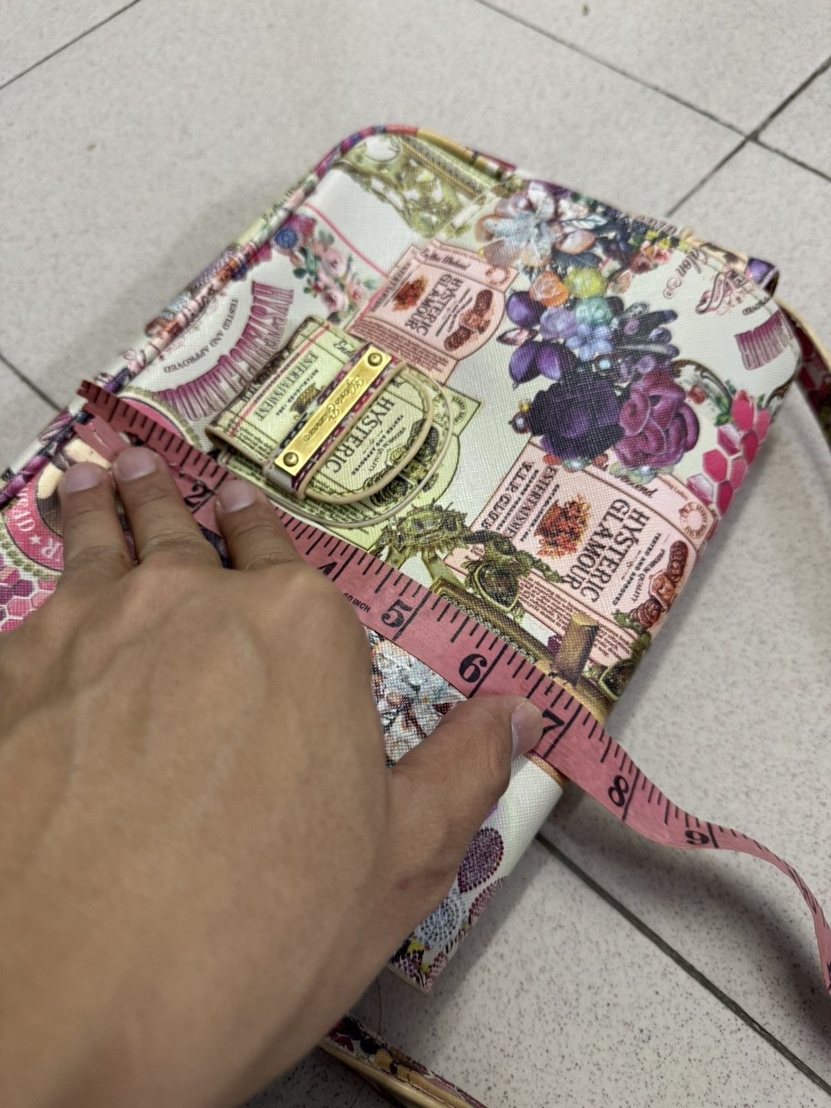 Hysteric Glamour HYSTERIC GLAMOUR FULLPRINT SLING SHOULDER BAG Size ONE SIZE - 10 Thumbnail