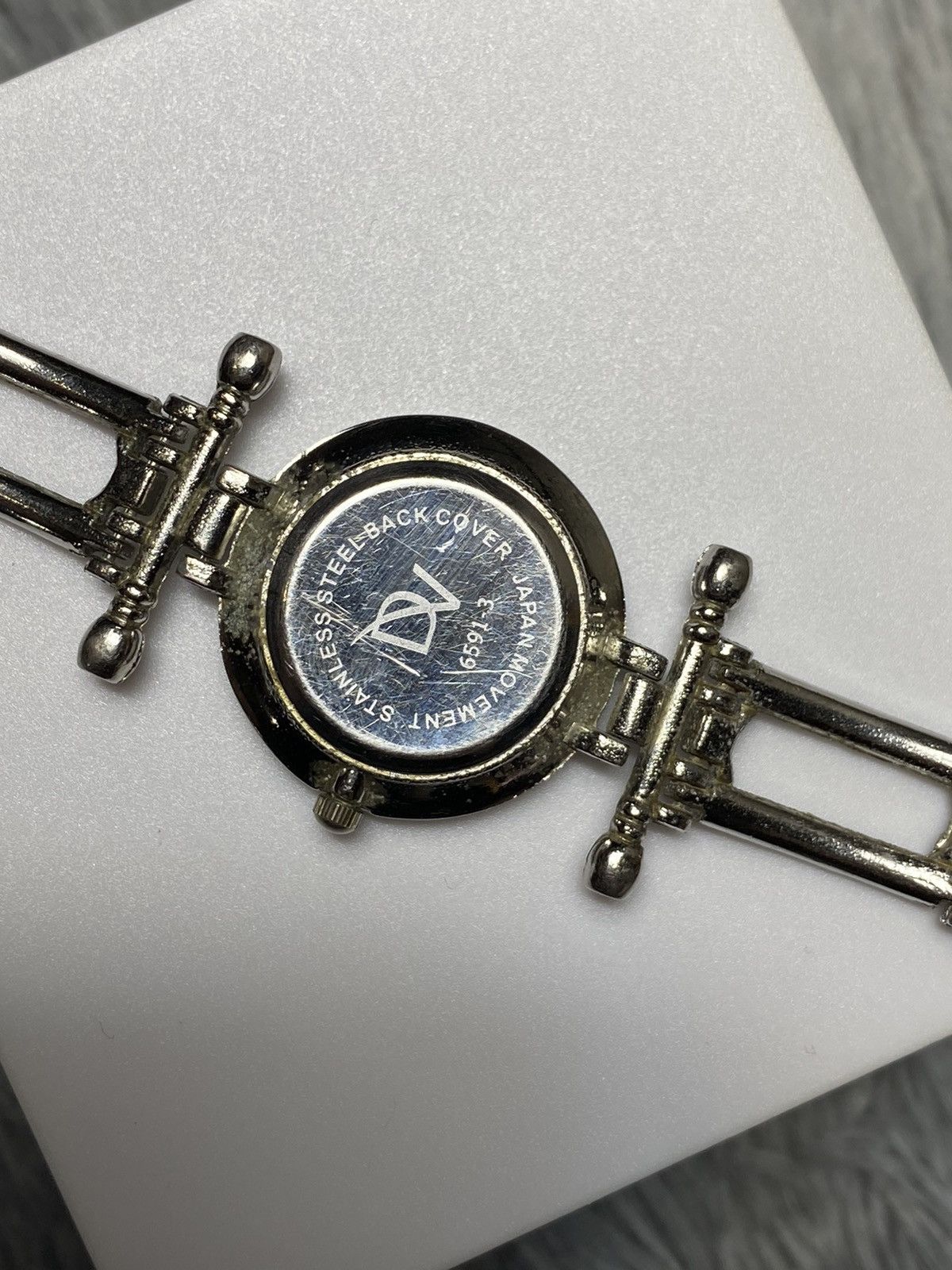 Jewelry Elegant Vintage Japan Quartz Watch | Japanese Brand Size ONE SIZE - 10 Thumbnail