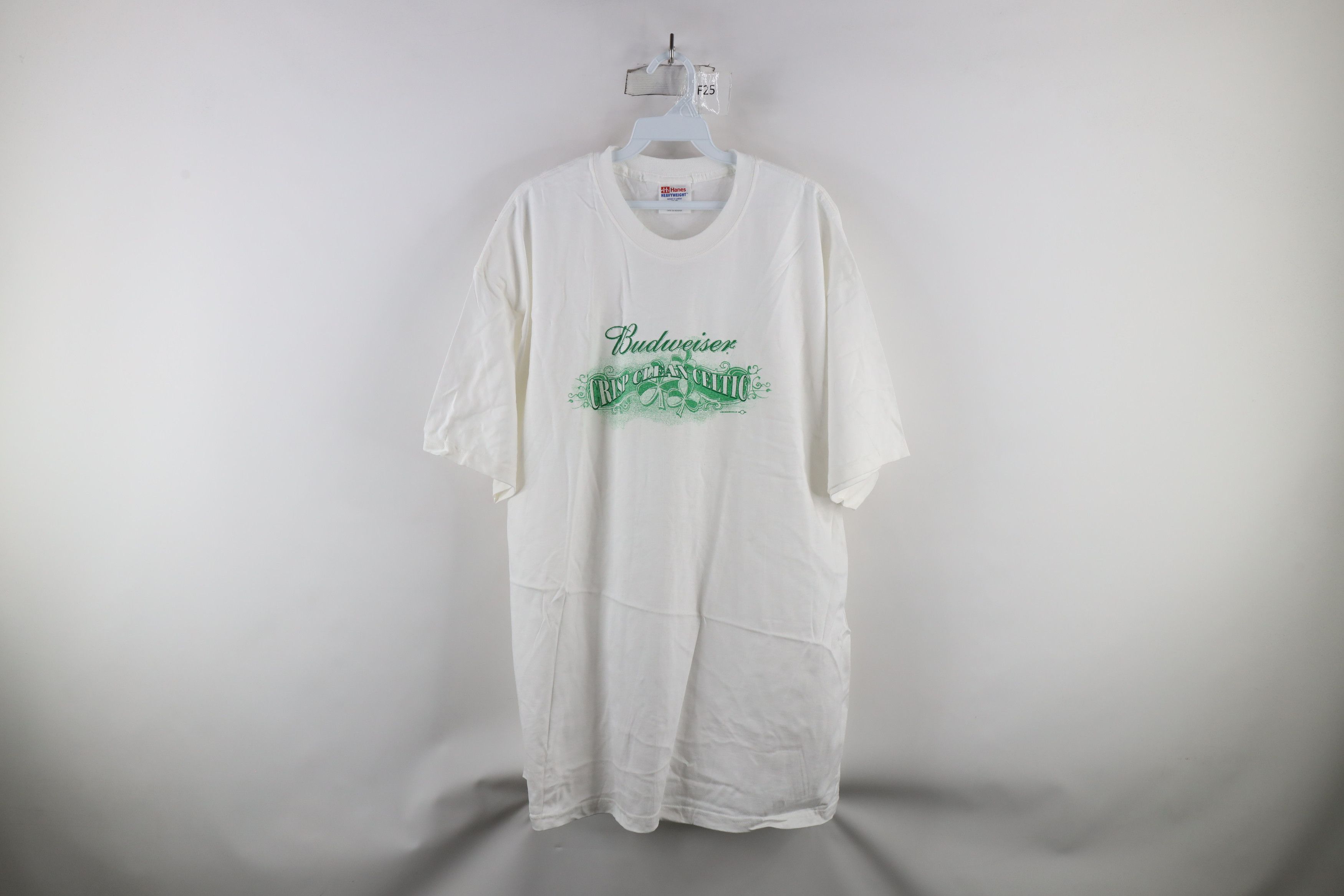 Vintage Vintage Y2K 2001 Budweiser Crisp Clean Celtic Beer T-Shirt Size US XL / EU 56 / 4 - 1 Thumbnail