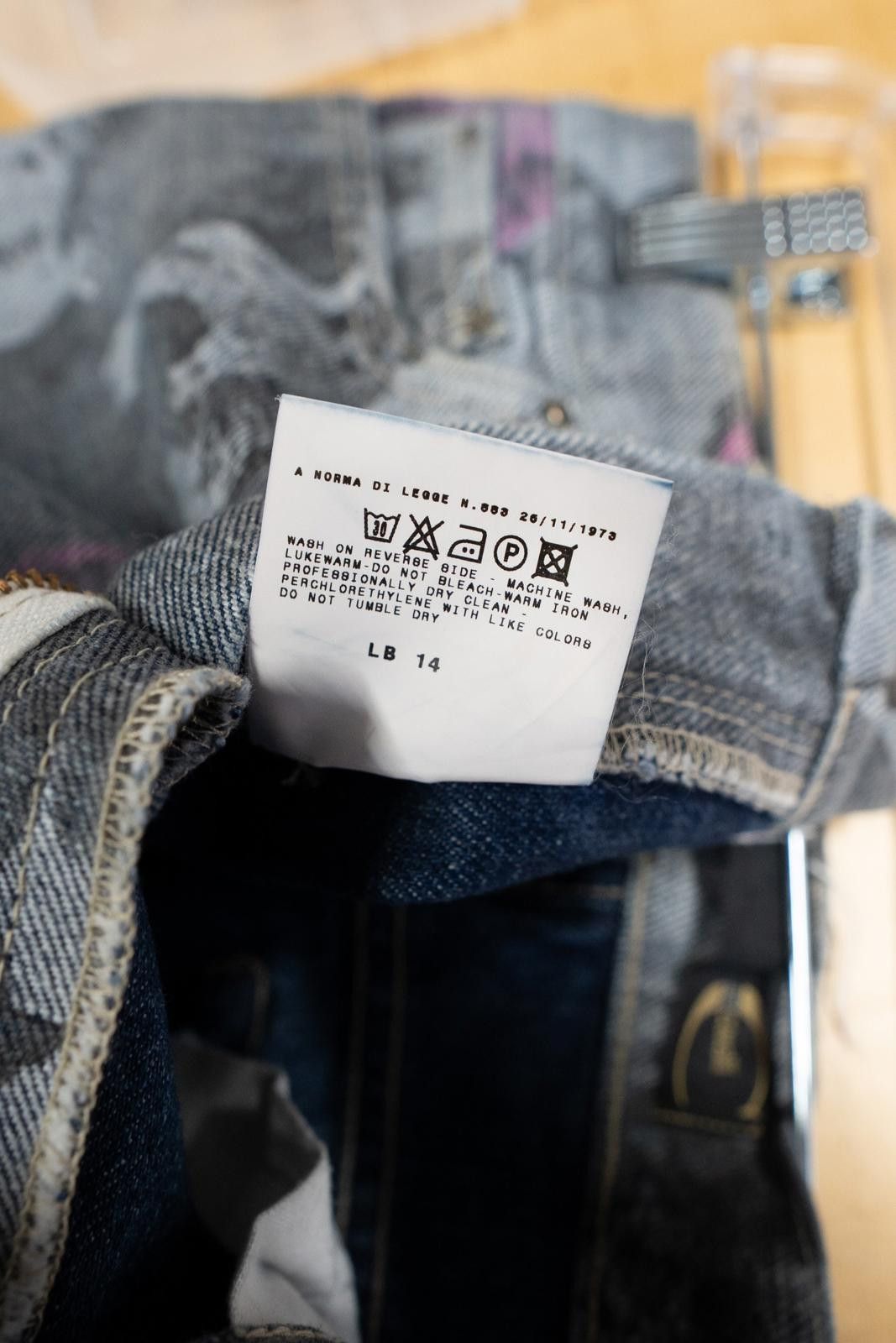 Just Cavalli 00's Just Cavalli All Over Print Bird Flared Jeans Size 28" / US 6 / IT 42 - 8 Thumbnail