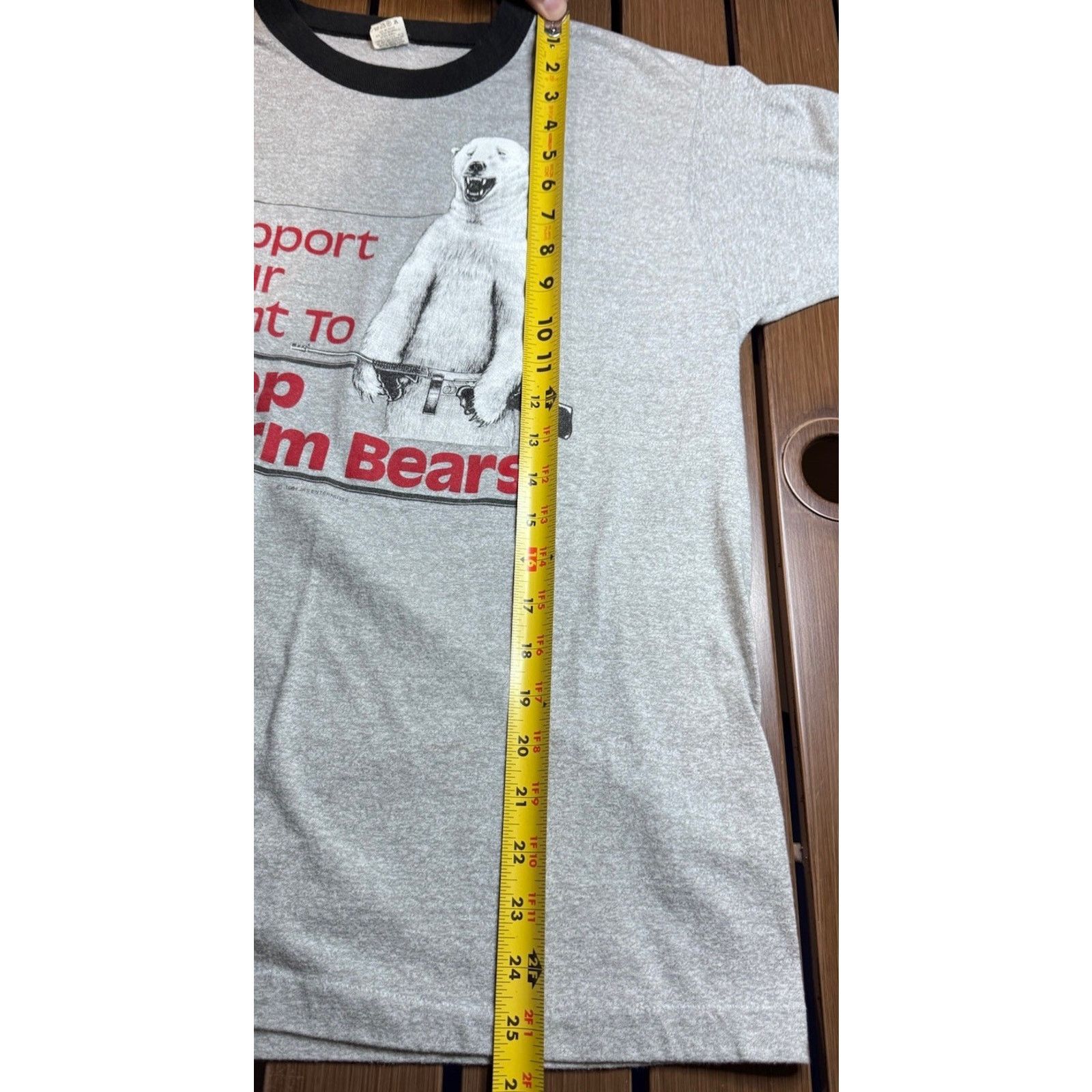 Other Vintage 1984 Keep & Arm Bears T-shirt Size Large Size US L / EU 52-54 / 3 - 7 Thumbnail