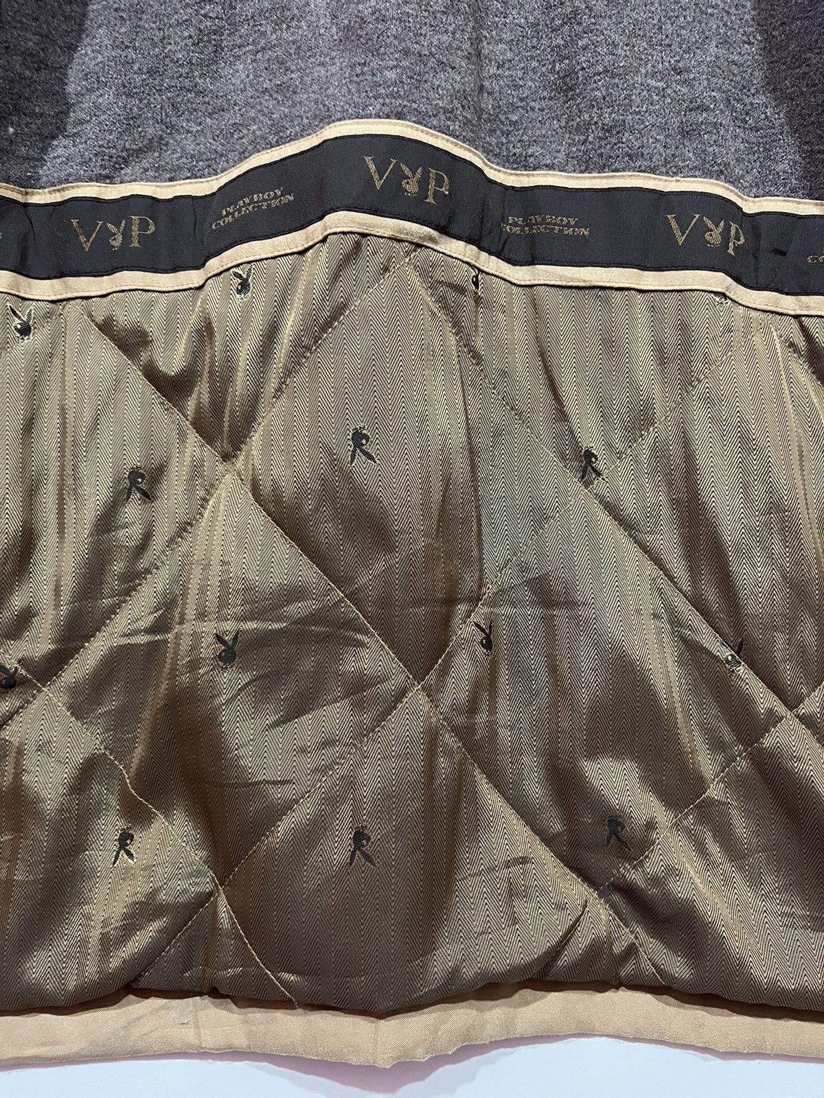 Other × Playboy × Vintage 🔥 vintage VIP PLAYBOY UTILITY HEAVY JACKET Size US L / EU 52-54 / 3 - 9 Thumbnail