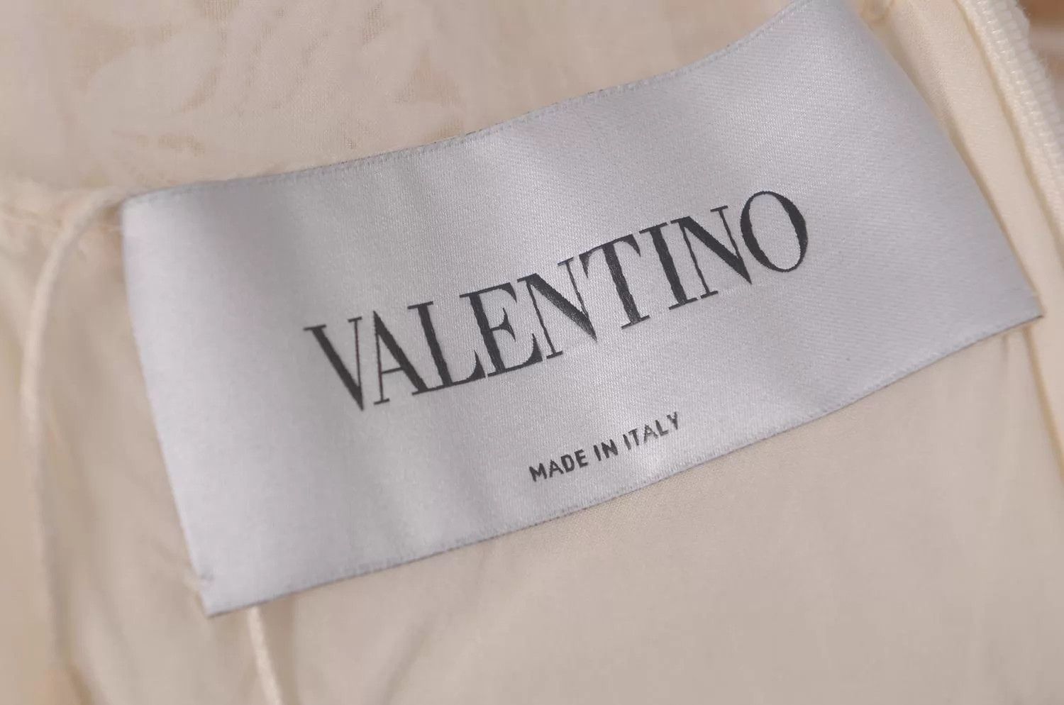 Valentino Valentino women's dress Size S / US 4 / IT 40 - 9 Thumbnail