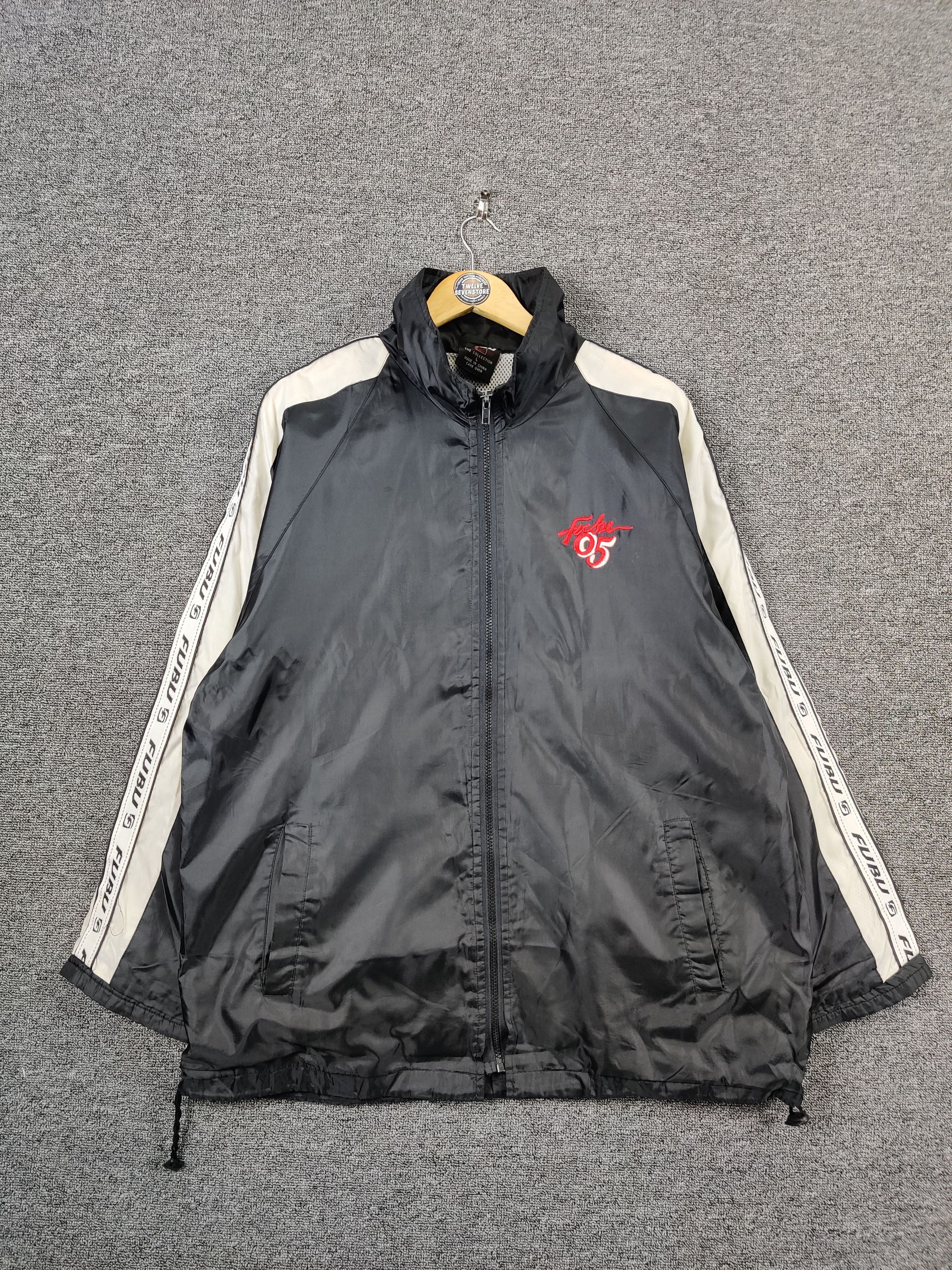 Fubu Vintage Fubu Embroidery Winbreaker Light Jacket Size US L / EU 52-54 / 3 - 3 Thumbnail