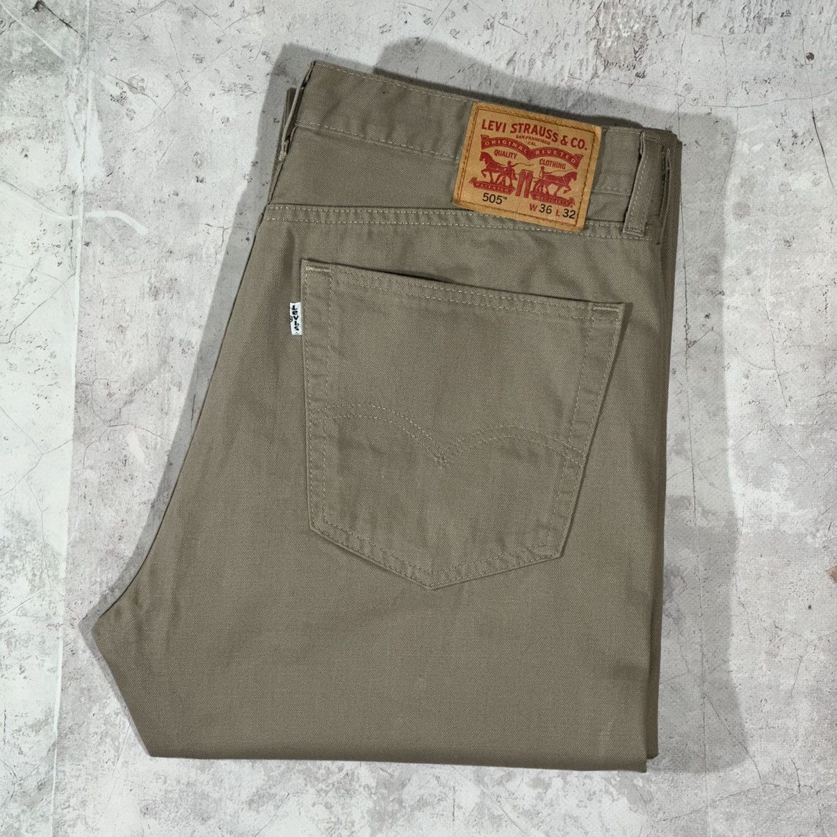 Levi's Levi’s 505 white tab pants Size US 36 / EU 52 - 8 Thumbnail