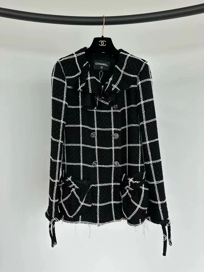 Chanel Chanel Roof series black and white plaid lotus leaf collar Size XS / US 0-2 / IT 36-38 - 1 Thumbnail