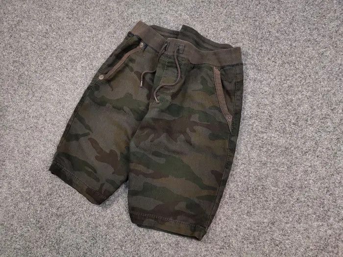 True Religion True Religion Vintage 90's Camo Logo Cotton Casual Shorts Size US 34 / EU 50 - 3 Thumbnail