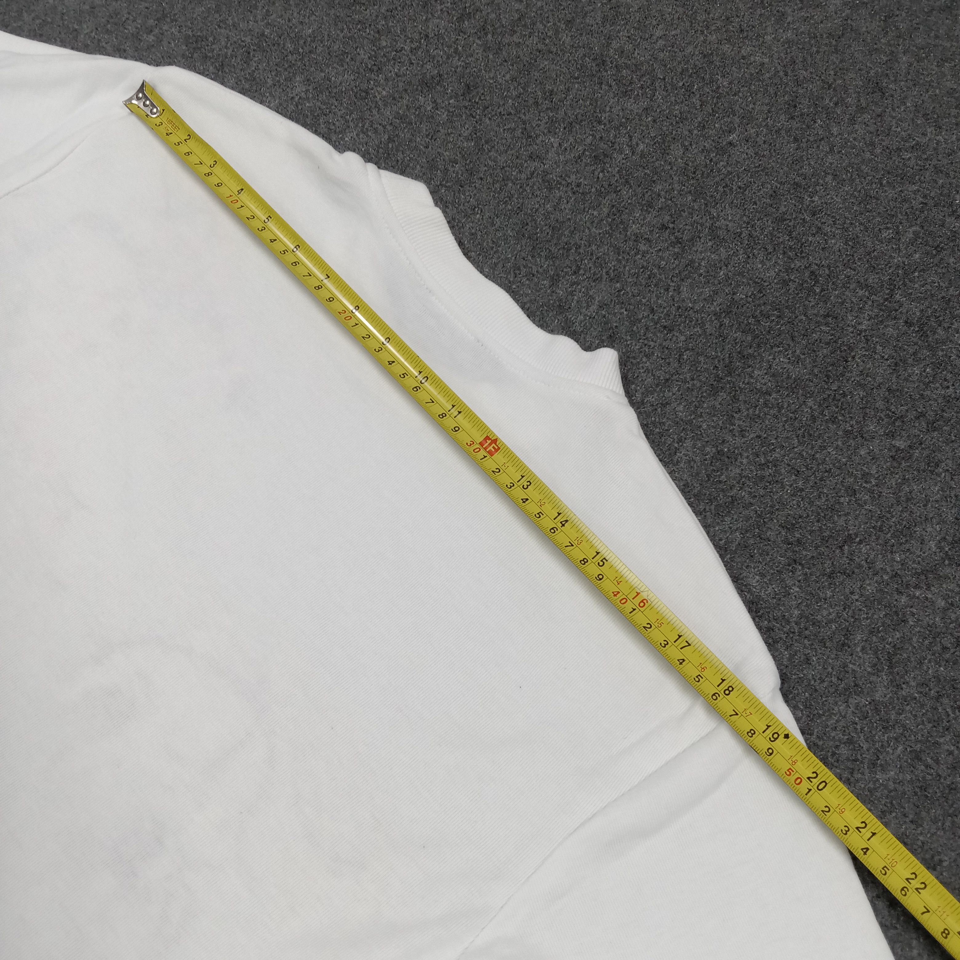 Japanese Brand Karu-Toh Japanese Goldfish Embroidered Sukajan Tshirt C292N6 Size US M / EU 48-50 / 2 - 6 Thumbnail