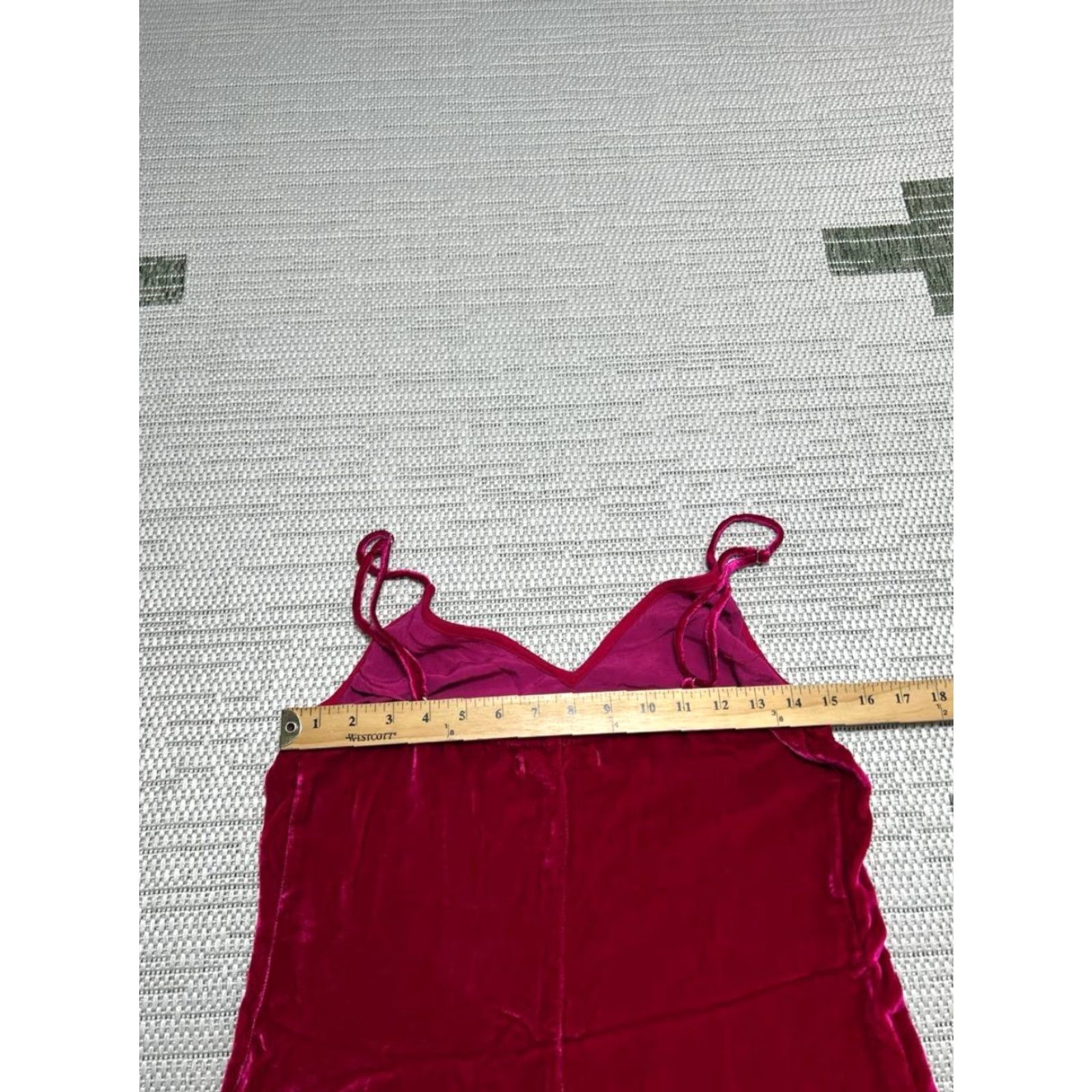 Reformation Reformation Dress Womens Small Red Velvet Bodycon Size S / US 4 / IT 40 - 5 Thumbnail