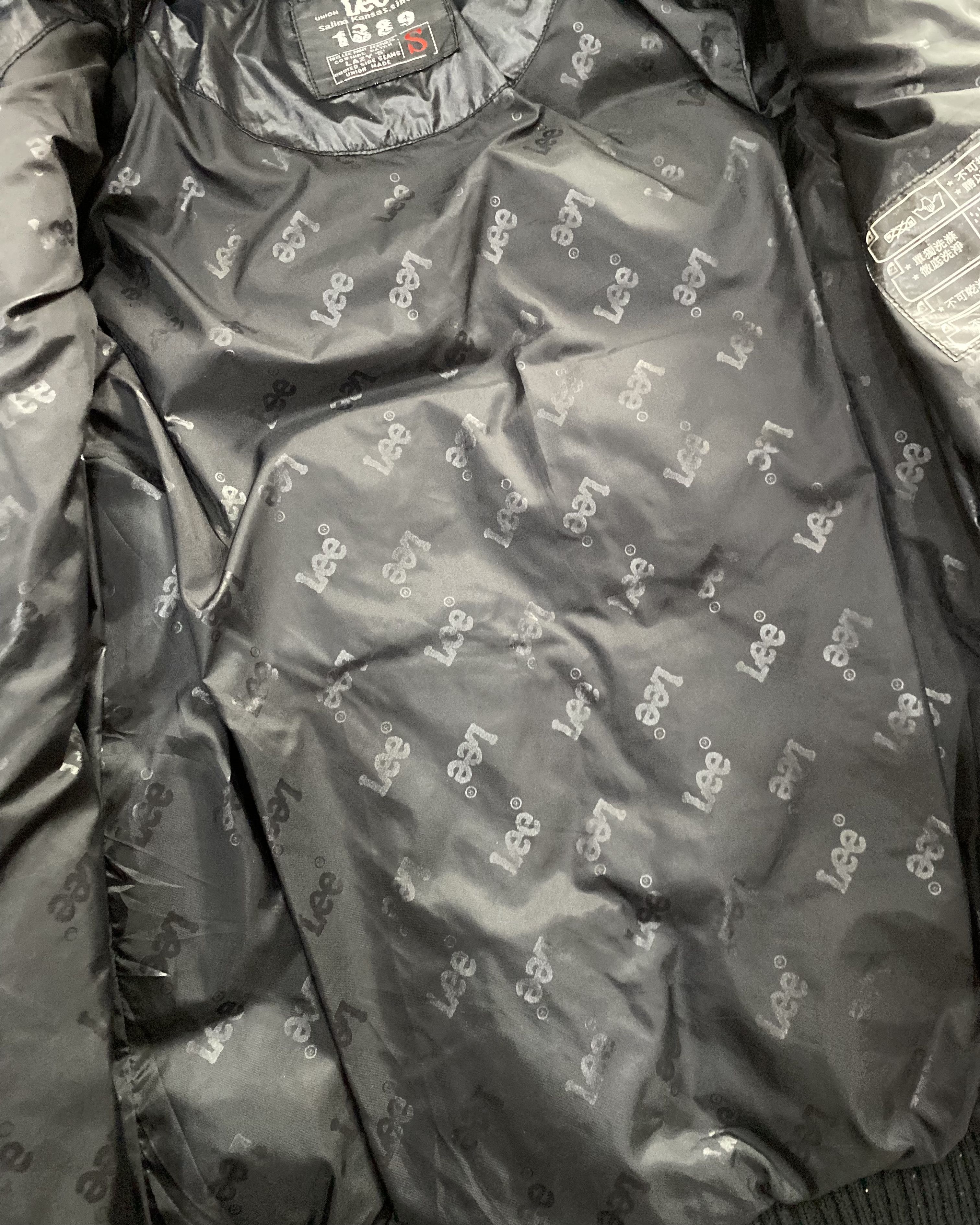 Le Grande Bleu (L.G.B.) Vintage Lee Down Puffer - Fur Vkei 2000s Vibes Size US S / EU 44-46 / 1 - 5 Thumbnail