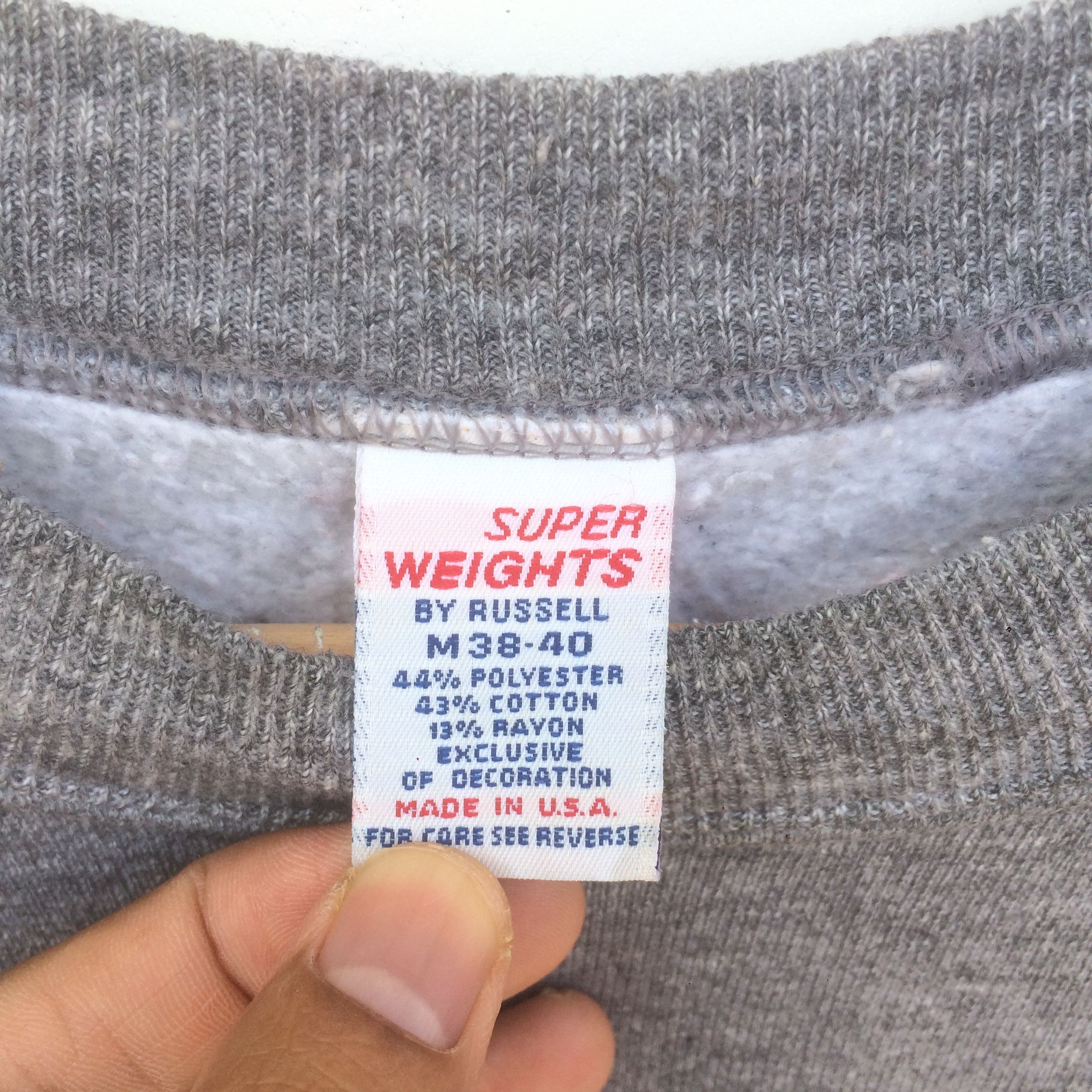 Vintage RARE VINTAGE UNIVERSITY 1986 WISCONSIN CREWNECK JUMPER Size US M / EU 48-50 / 2 - 3 Thumbnail