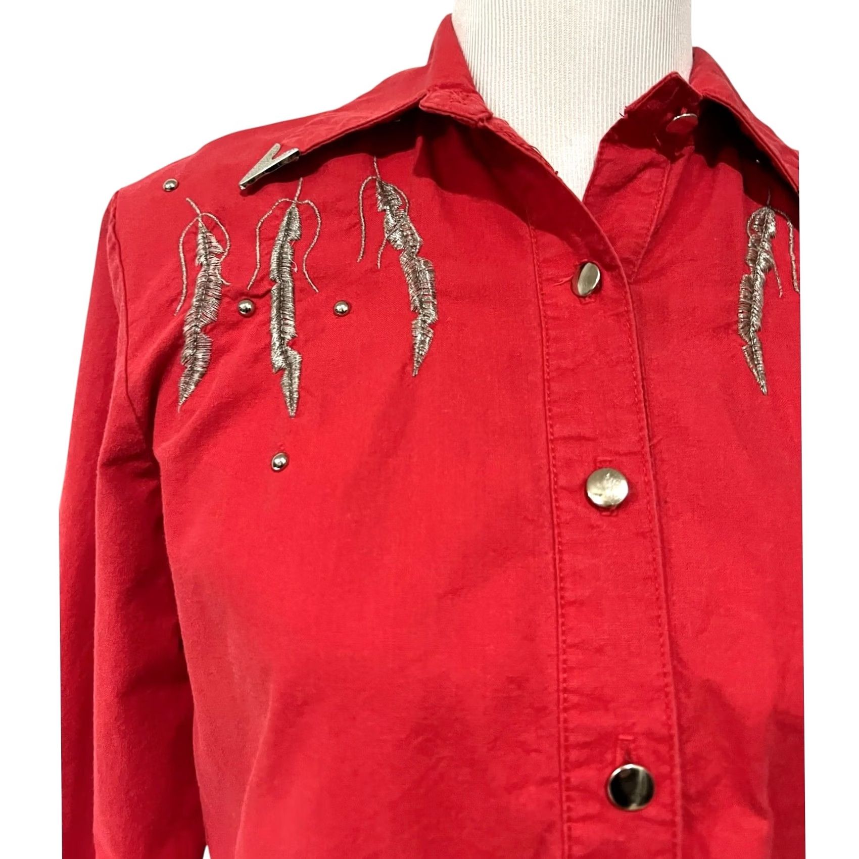 Vintage VINTAGE Lilia Smitty Western Shirt Top Red Cowgirl Studded Embroidered Womens M Shirt Size M / US 6-8 / IT 42-44 - 3 Thumbnail