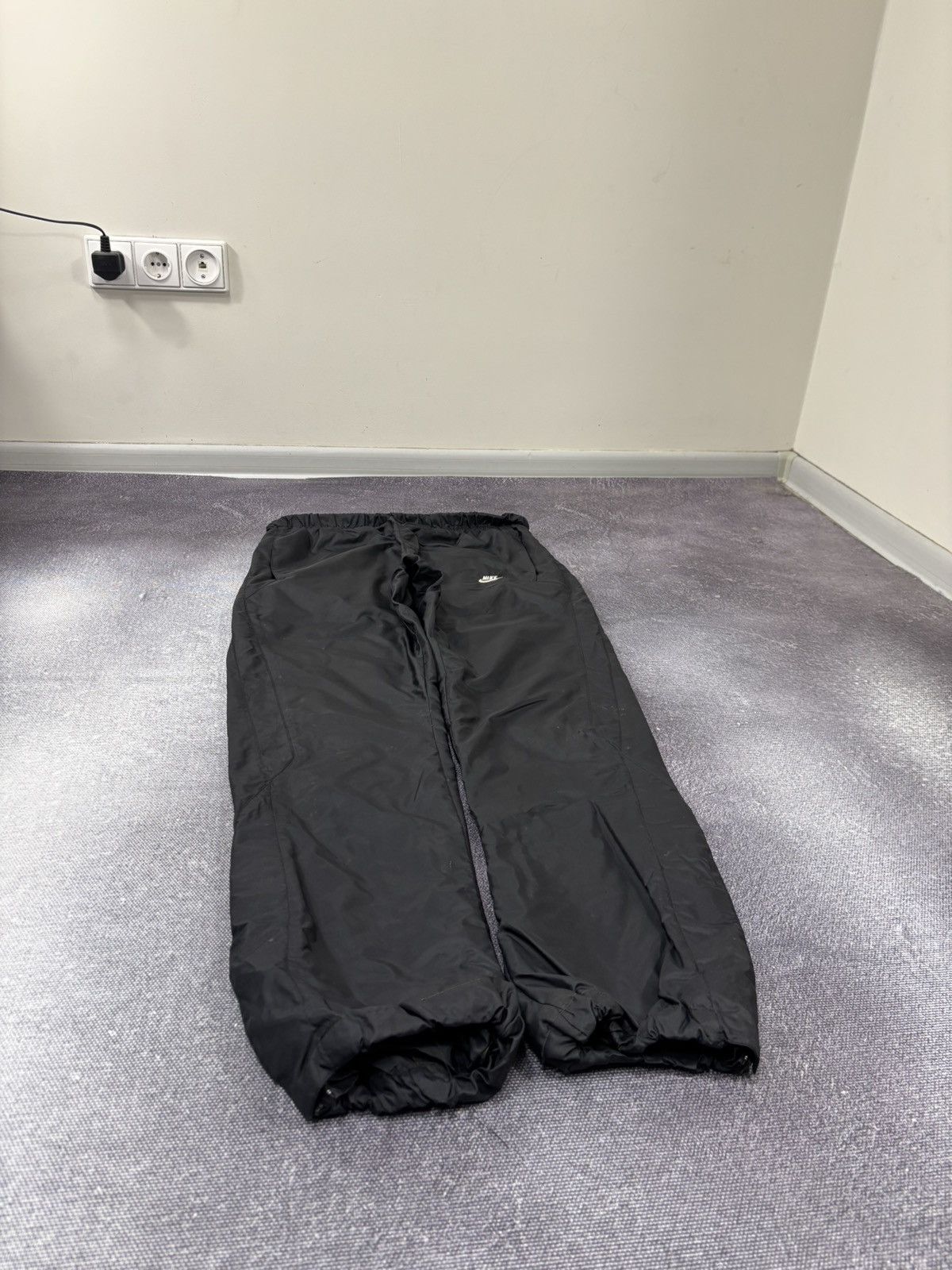 Nike Vintage Nike Y2K Black Hype Baggy Nylon Track Pants Size US 32 / EU 48 - 3 Thumbnail