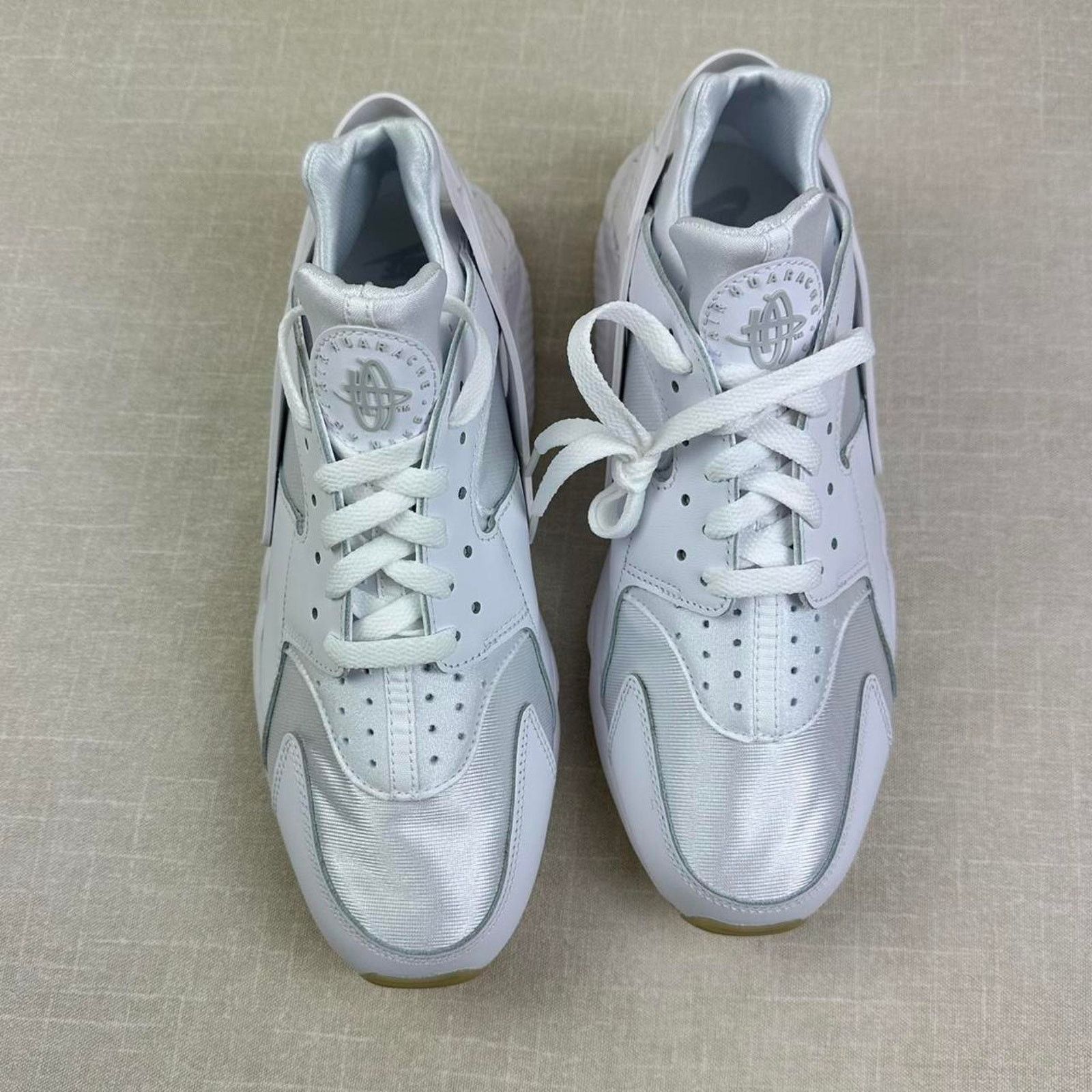 Nike 🤍 2021 Nike Air Huarache "White Gum" 9M Size US 9 / EU 42 - 3 Thumbnail