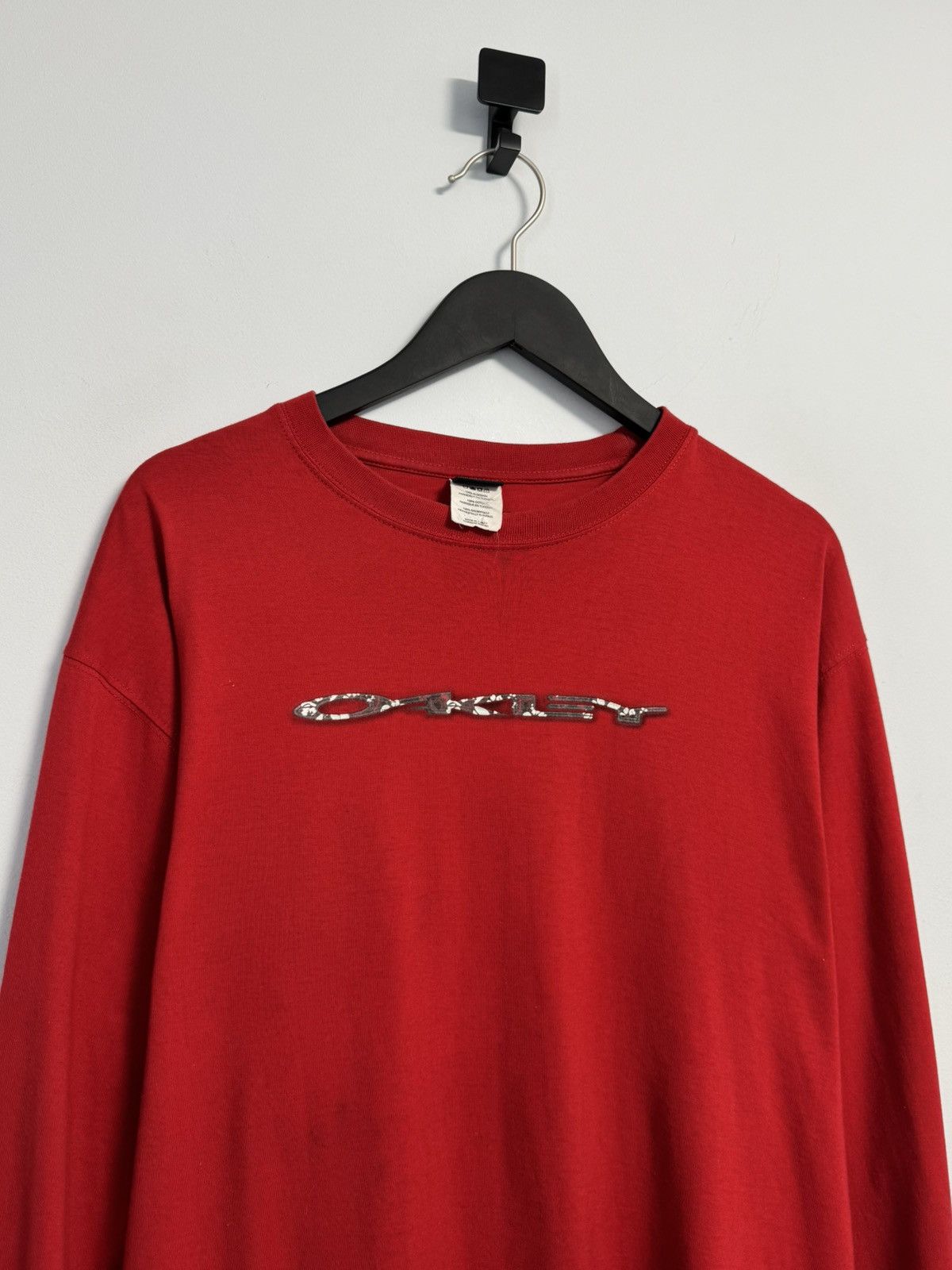Other Oakley Vintage Long Sleeve Y2K style hype 90’s Size US L / EU 52-54 / 3 - 3 Thumbnail