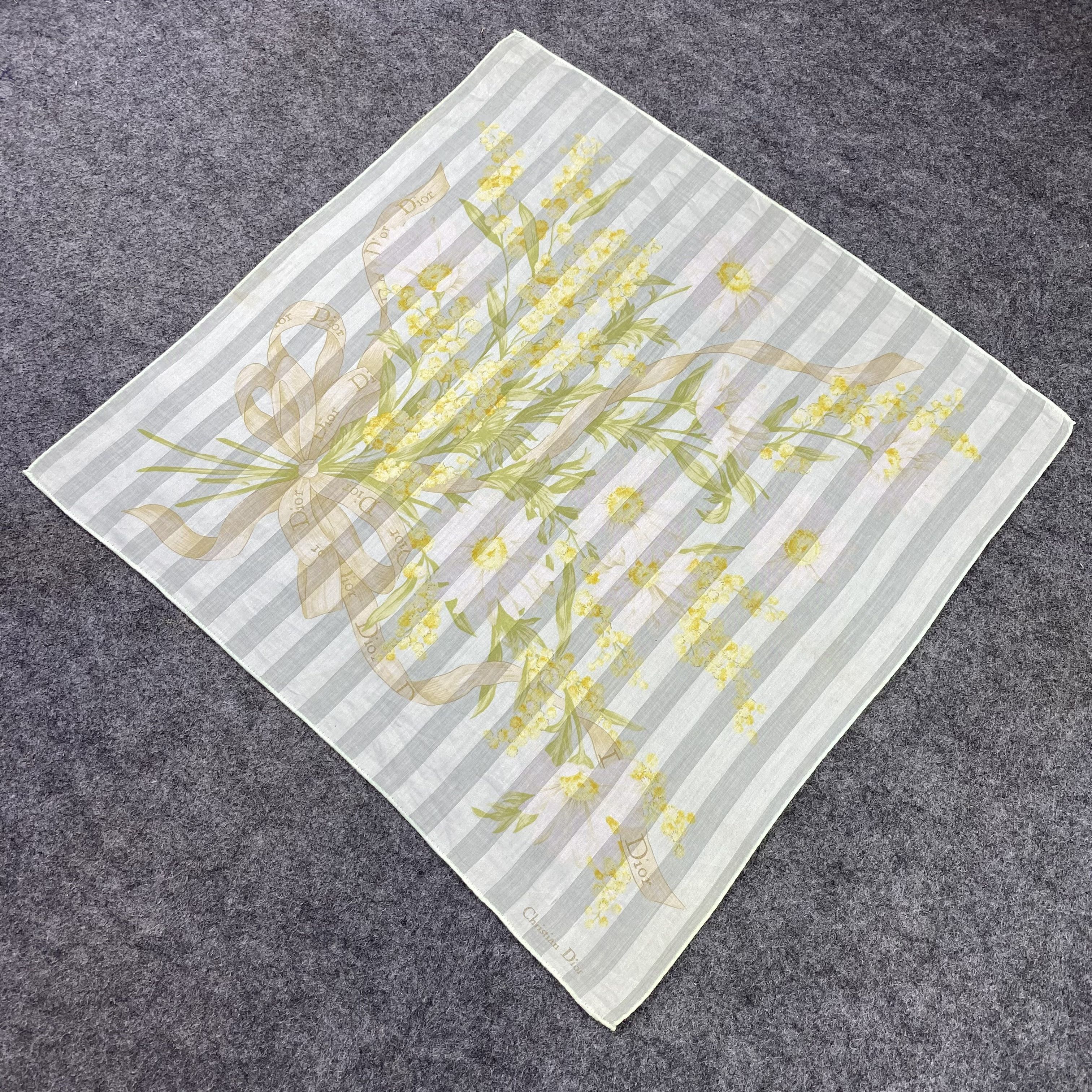 Designer Christian Dior Handkerchief / Bandana / Neckerchief-B725 Size ONE SIZE - 4 Thumbnail