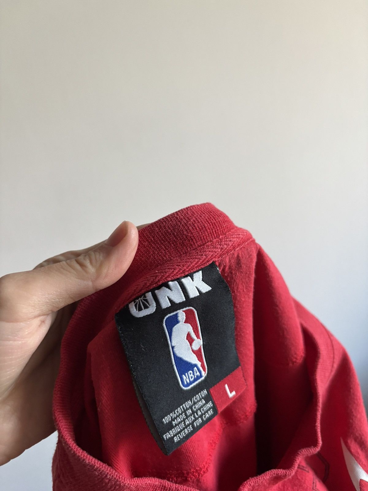 NBA RARE Vintage Y2K Ben Wallace Chicago Bulls Tee 3 NBA UNK Size US L / EU 52-54 / 3 - 5 Thumbnail