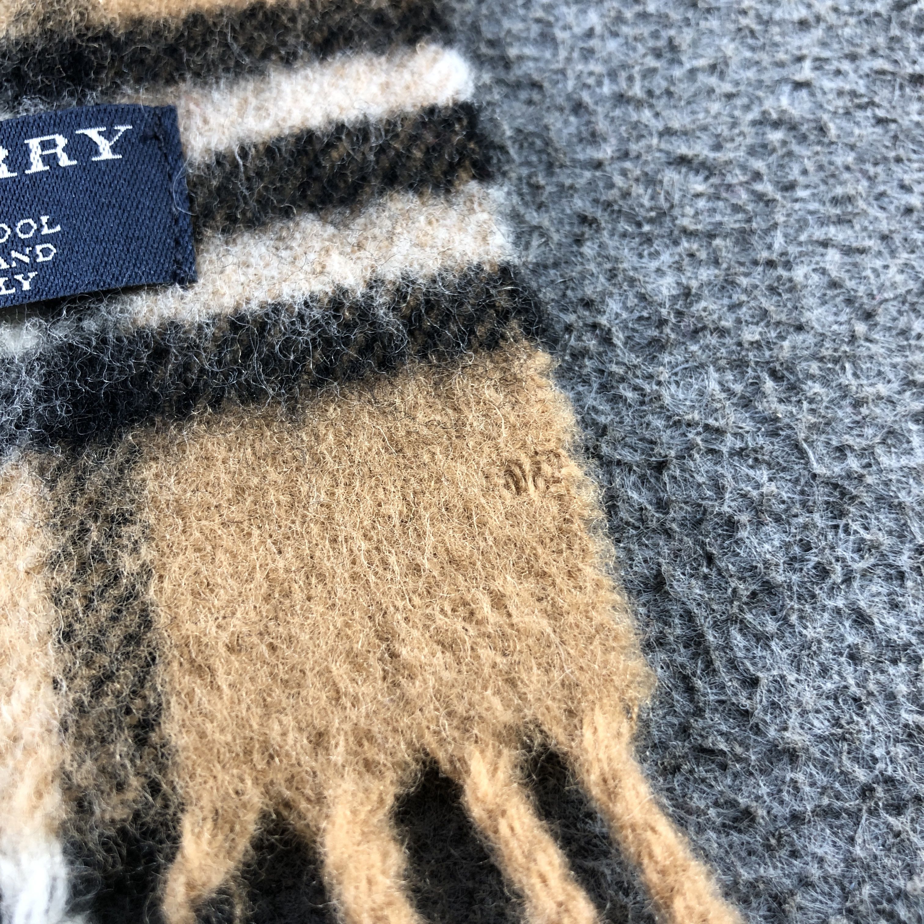 Burberry Burberry Tan Nova Check Wool Scarf Muffler V2906 Size ONE SIZE - 8 Thumbnail