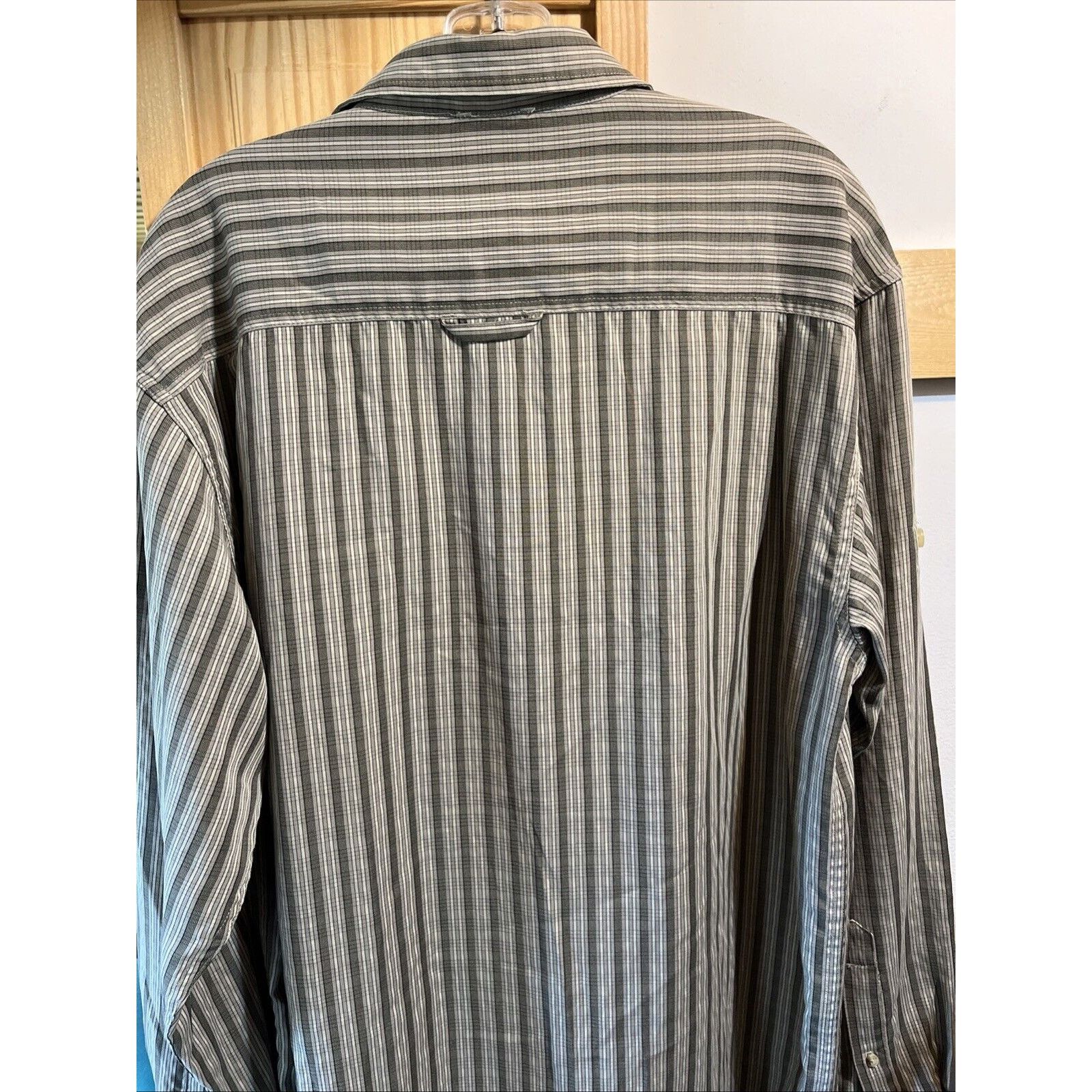 The North Face The North Face Men’s Shirt Large Gray Striped Button Down LS Size US L / EU 52-54 / 3 - 10 Thumbnail